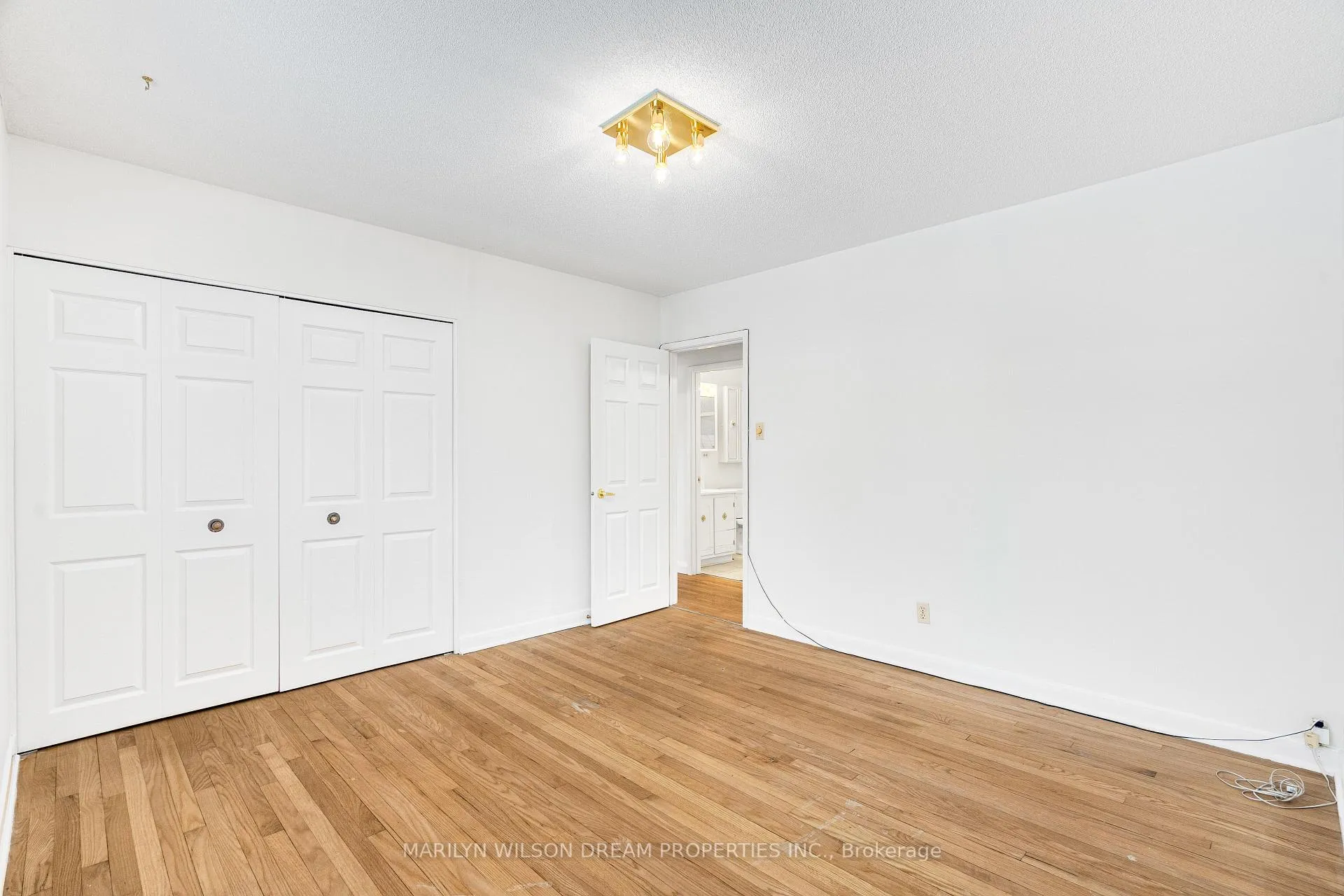 Photo 14 of 18 Virgil Road, Ottawa, Lynwood Village — HOMEH