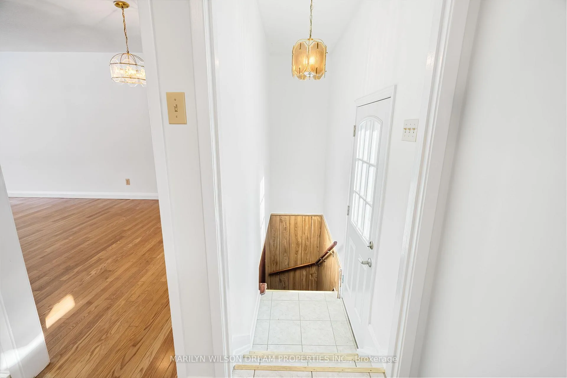 Photo 18 of 18 Virgil Road, Ottawa, Lynwood Village — HOMEH
