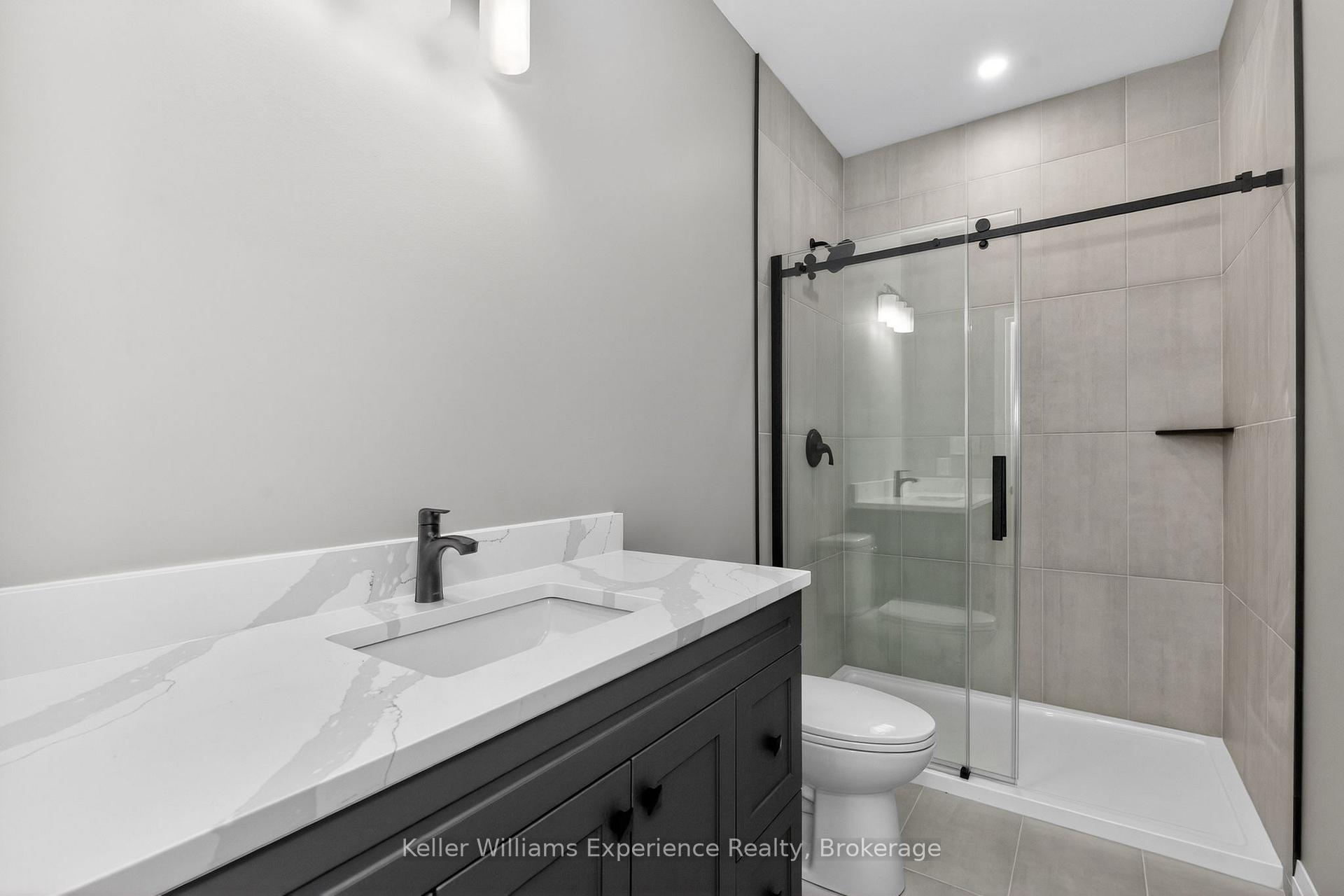 Photo 17 of 62 Rue Vanier, Tiny, Rural Tiny — HOMEH