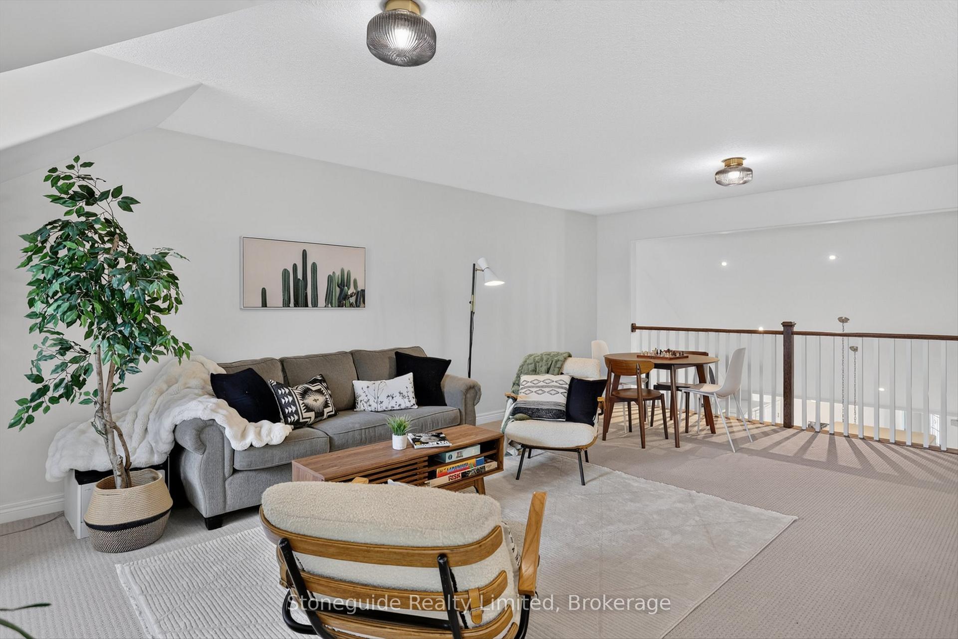 Photo 32 of 656 Grange Way, Peterborough, Northcrest Ward 5 — HOMEH