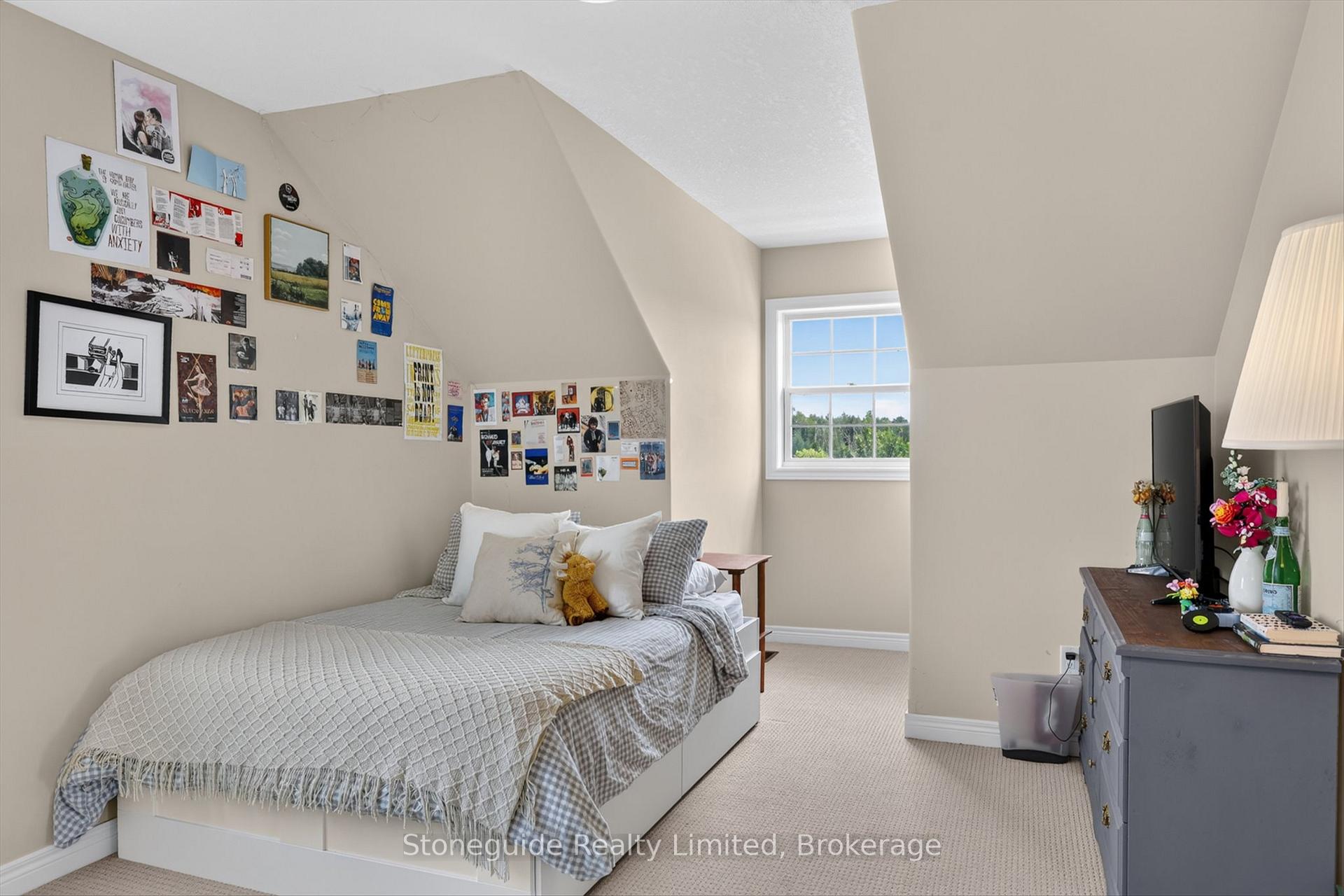 Photo 34 of 656 Grange Way, Peterborough, Northcrest Ward 5 — HOMEH