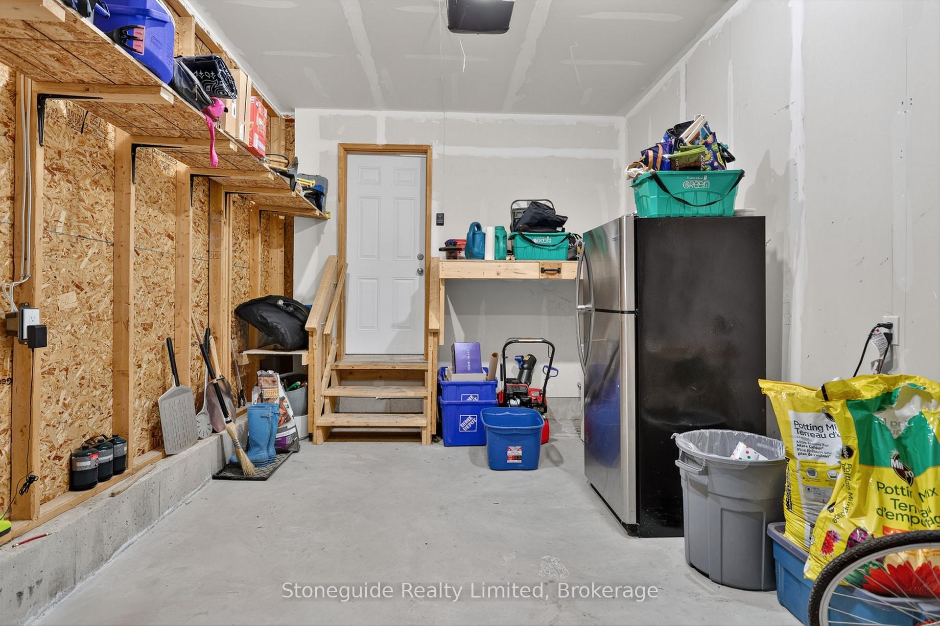 Photo 41 of 656 Grange Way, Peterborough, Northcrest Ward 5 — HOMEH