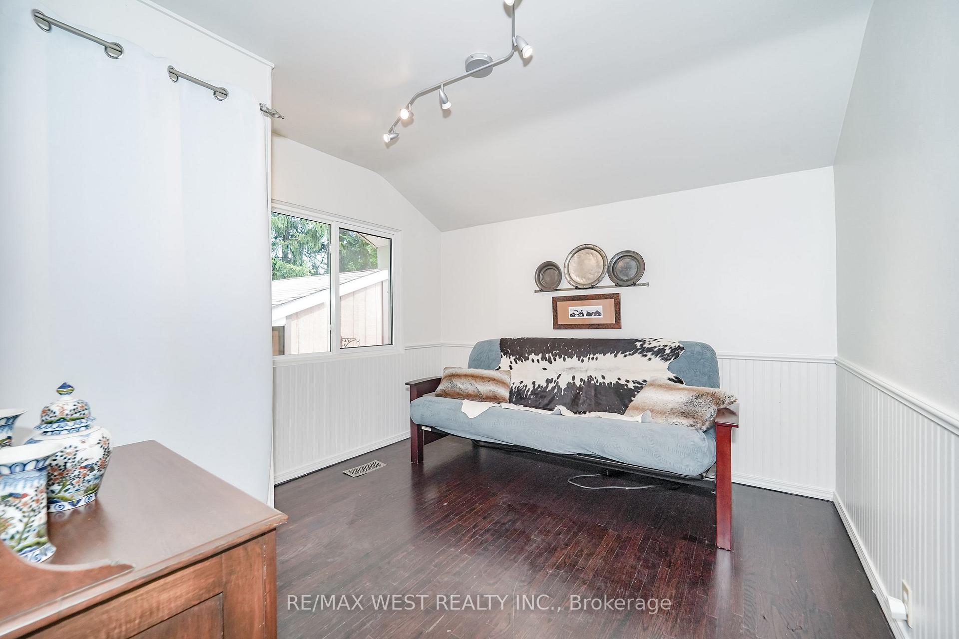Photo 5 of 143 Botany Hill Road, Scarborough, Morningside — HOMEH