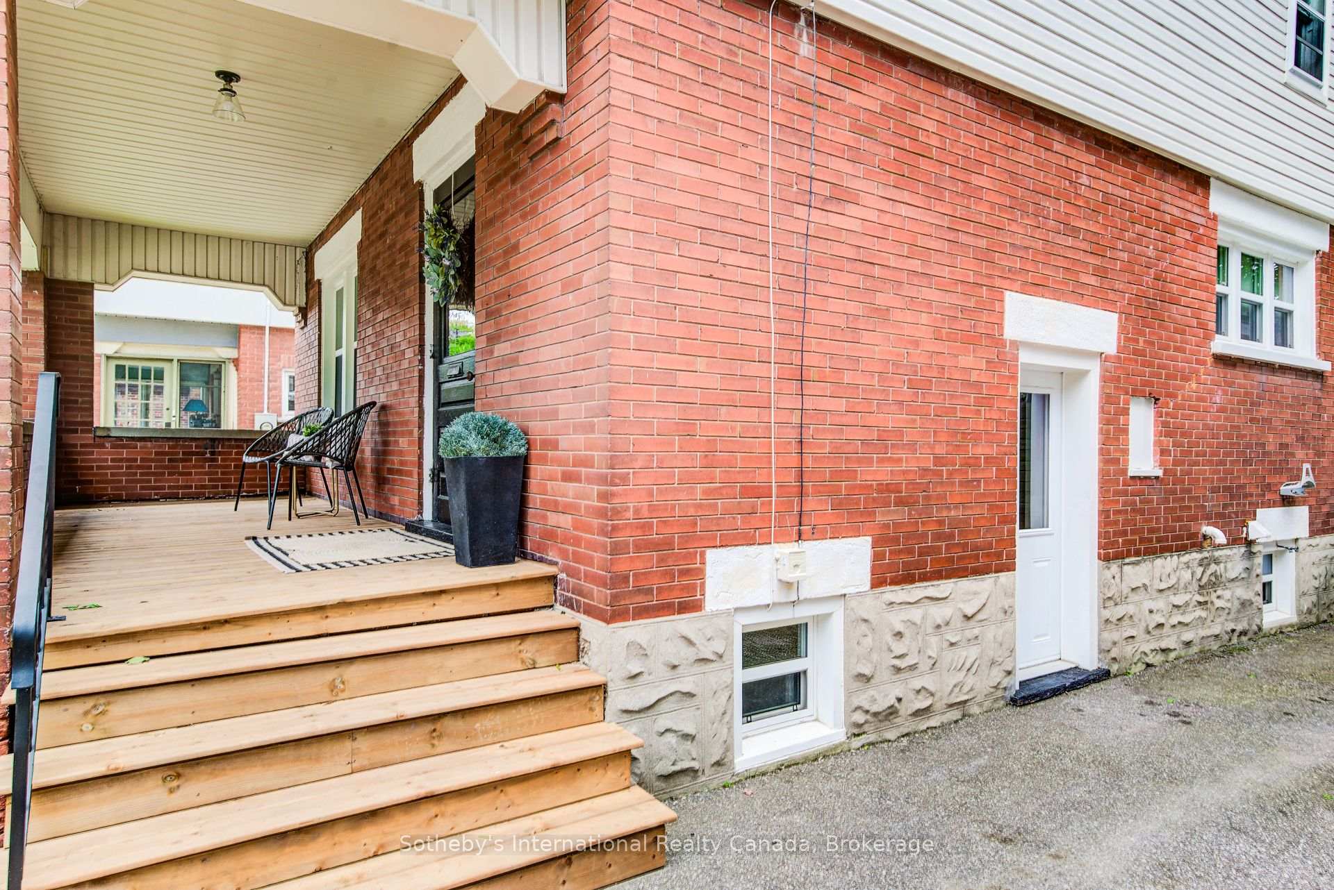 Photo 3 of 151 Esson Street, Waterloo, Uptown West — HOMEH