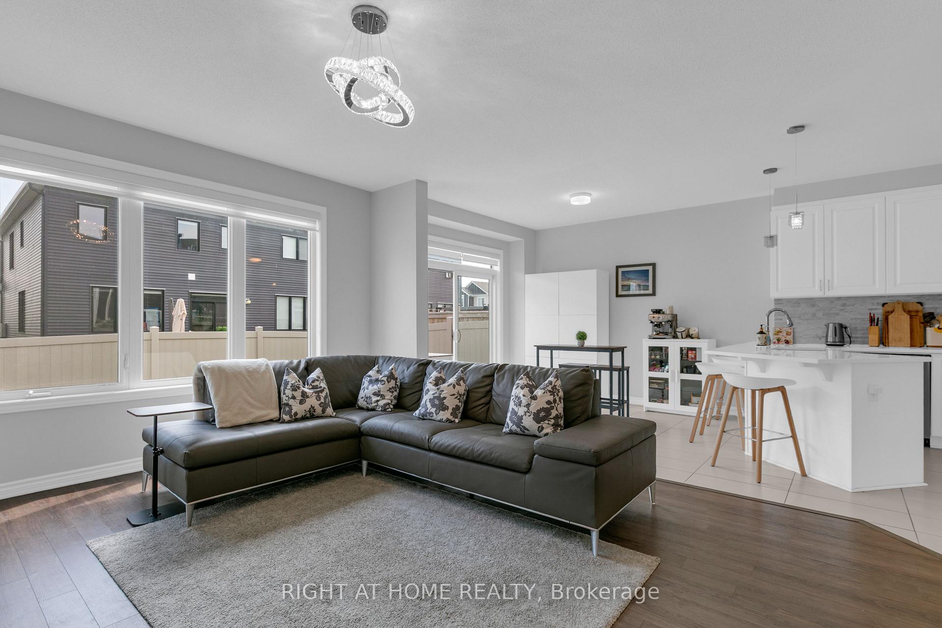 Photo 7 of 104 Unity Place, Ottawa, Stittsville (North) — HOMEH