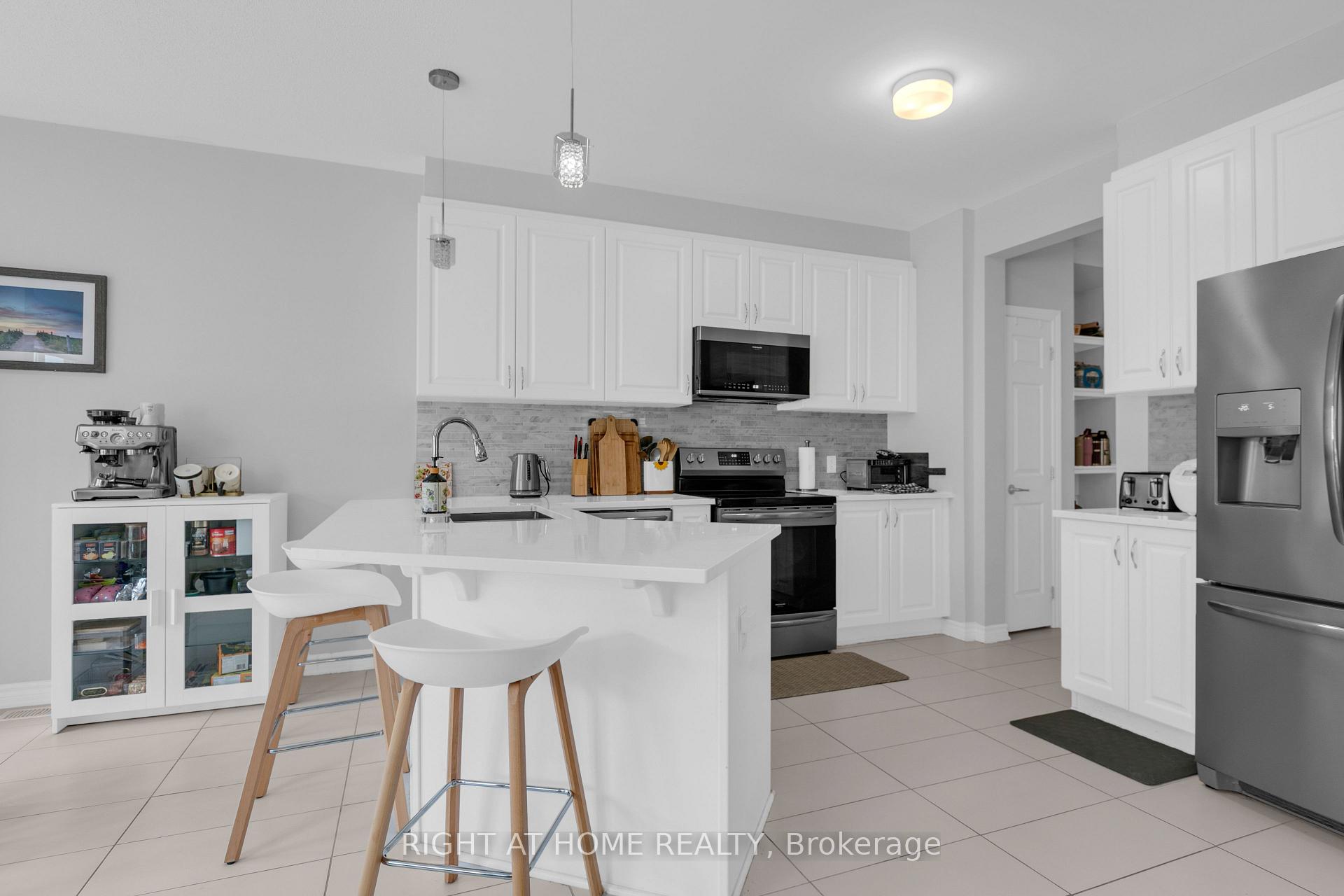 Photo 8 of 104 Unity Place, Ottawa, Stittsville (North) — HOMEH