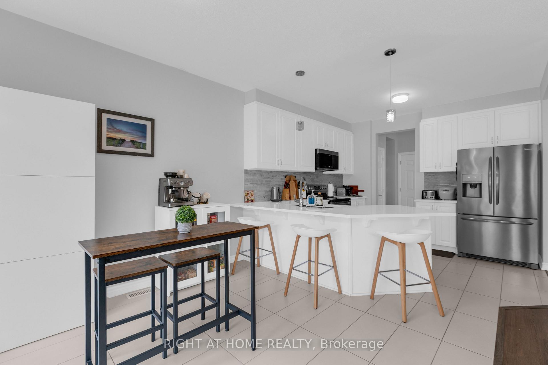 Photo 9 of 104 Unity Place, Ottawa, Stittsville (North) — HOMEH