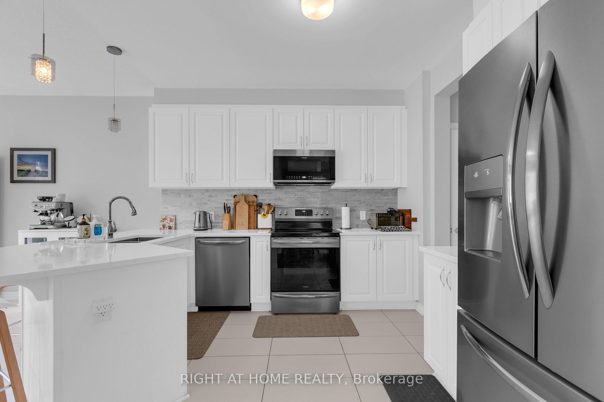 Photo 10 of 104 Unity Place, Ottawa, Stittsville (North) — HOMEH