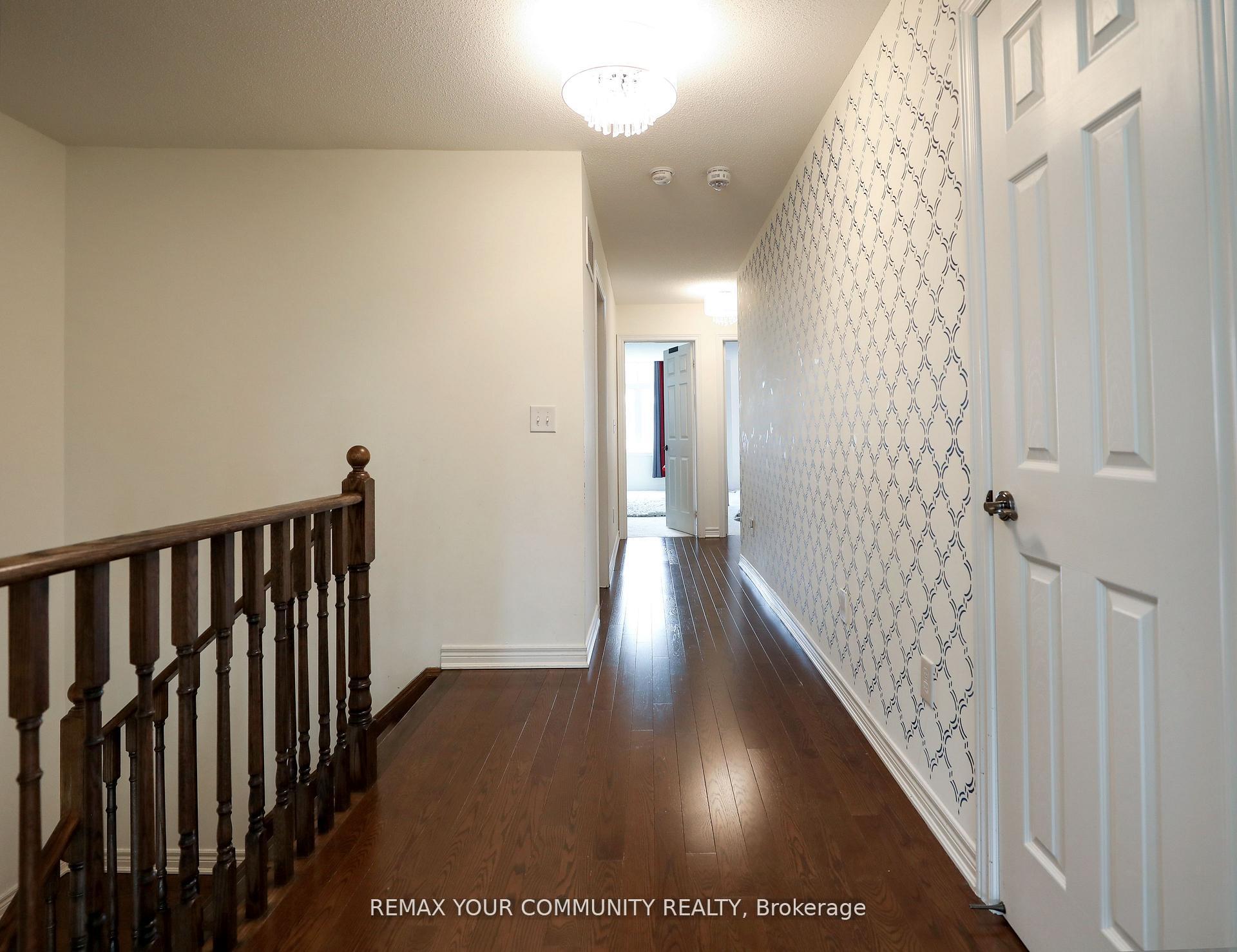 Photo 26 of 39 Kavanagh Avenue, East Gwillimbury, Sharon — HOMEH
