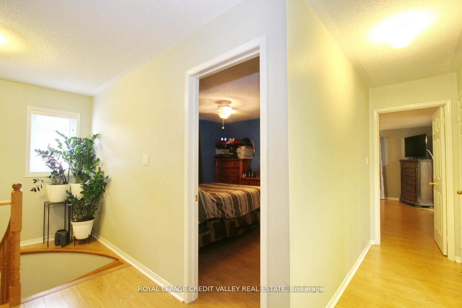 Photo 23 of 4 Kanata Road, Brampton, Fletcher's Meadow — HOMEH