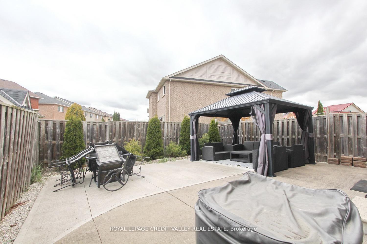 Photo 47 of 4 Kanata Road, Brampton, Fletcher's Meadow — HOMEH