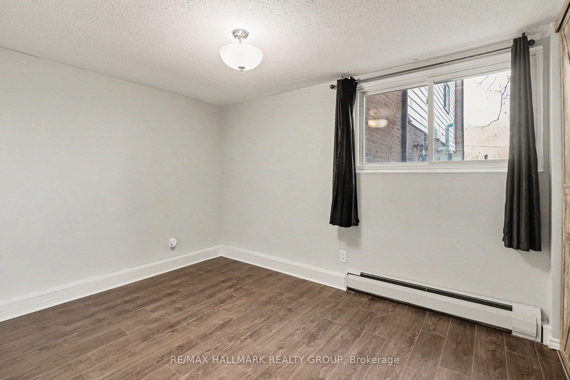 Photo 11 of Unit 2, 898 Elmsmere Road, Ottawa, Beacon Hill South — HOMEH