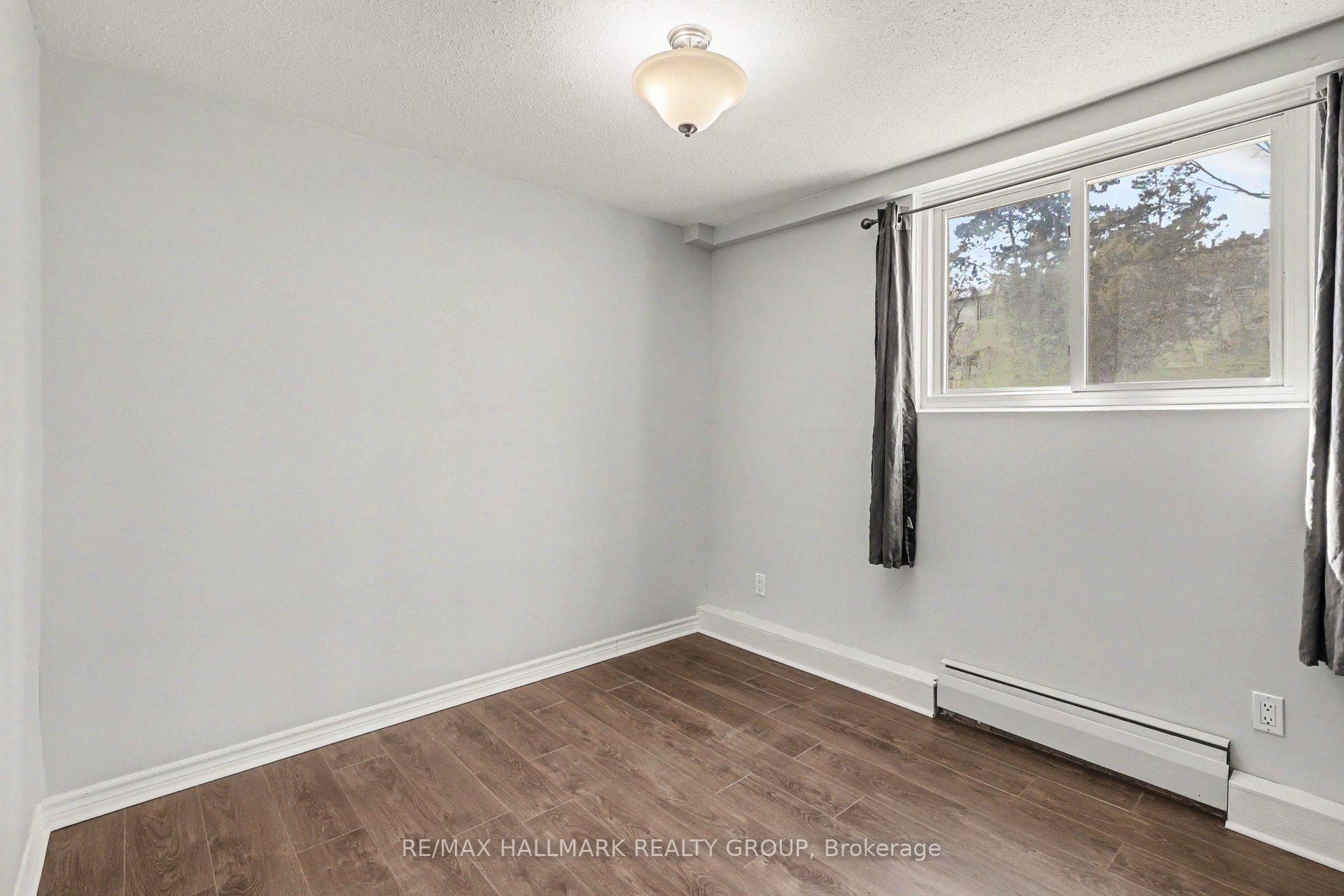 Photo 14 of Unit 2, 898 Elmsmere Road, Ottawa, Beacon Hill South — HOMEH