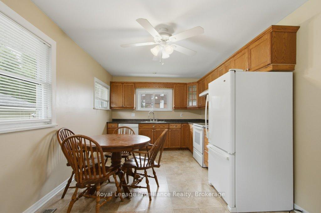 Photo 8 of 395 Sidney Street, Quinte West, Trenton Ward — HOMEH