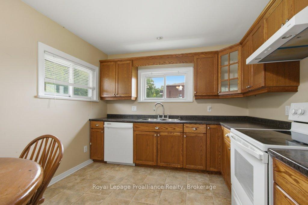 Photo 9 of 395 Sidney Street, Quinte West, Trenton Ward — HOMEH