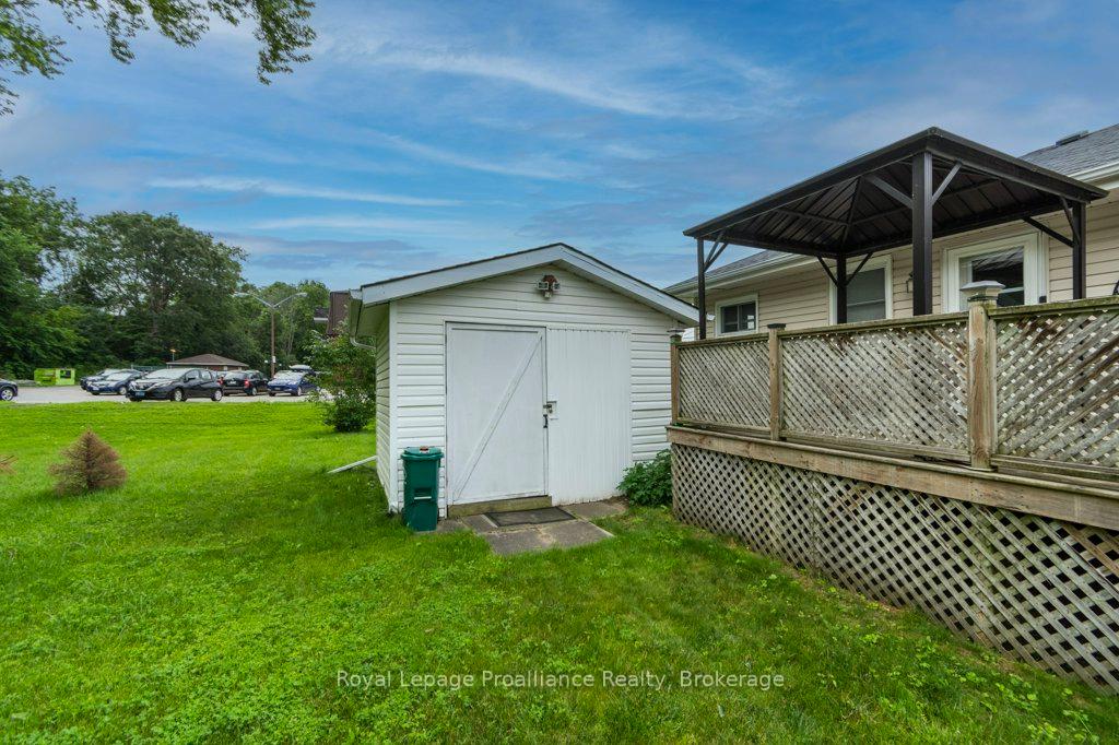 Photo 24 of 395 Sidney Street, Quinte West, Trenton Ward — HOMEH