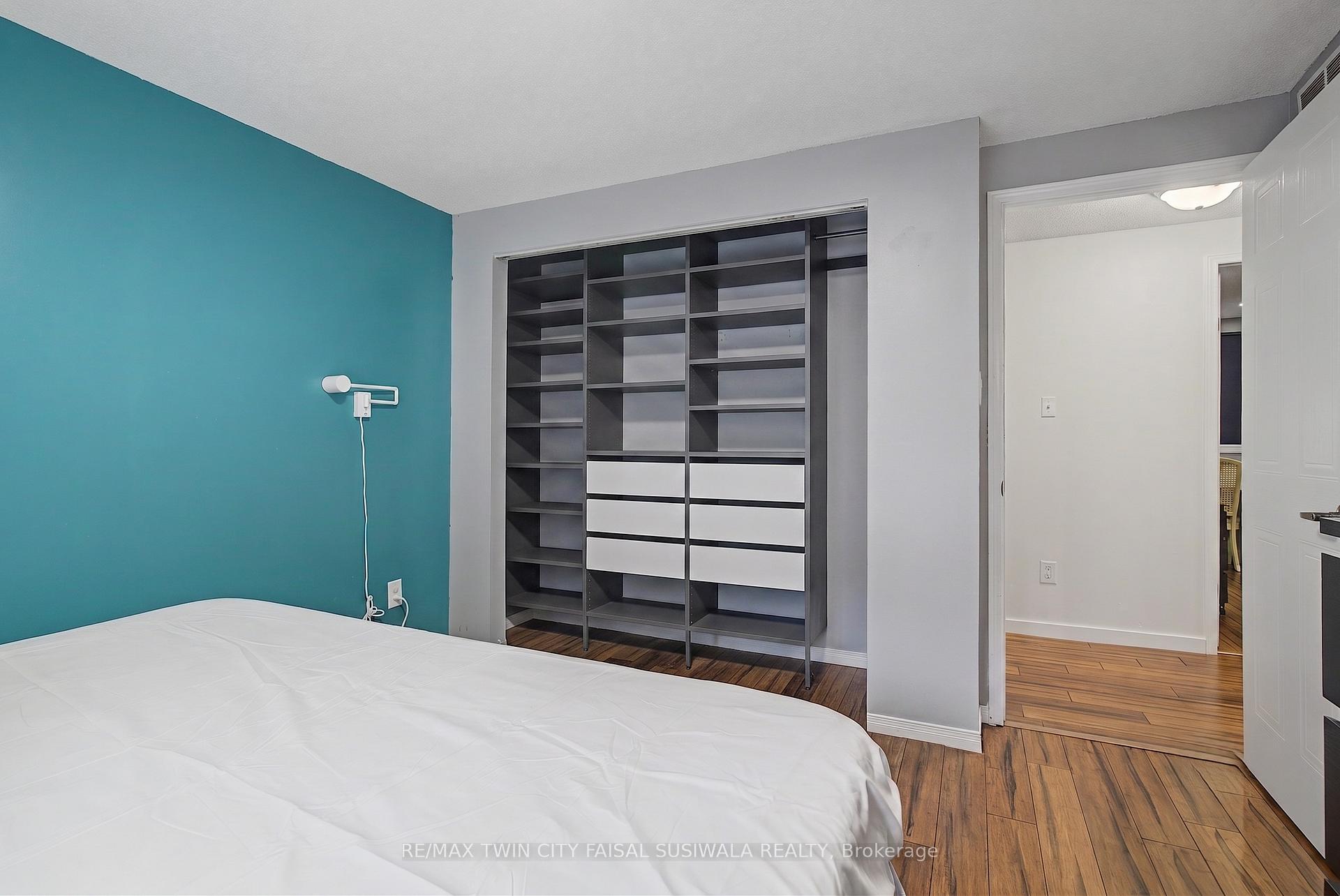 Photo 17 of 191 Northview Heights Drive, Cambridge, Greenway-Chaplin — HOMEH