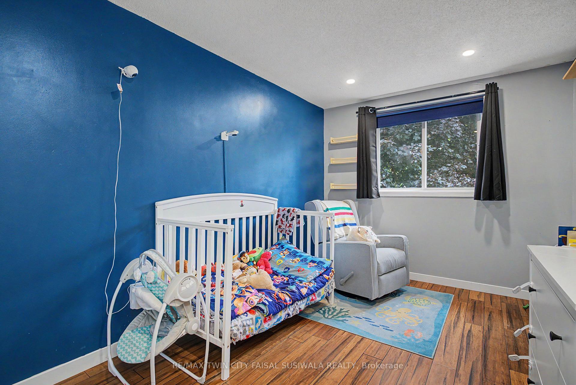 Photo 20 of 191 Northview Heights Drive, Cambridge, Greenway-Chaplin — HOMEH