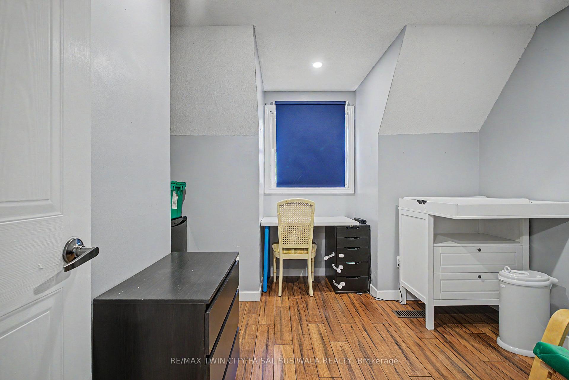 Photo 21 of 191 Northview Heights Drive, Cambridge, Greenway-Chaplin — HOMEH