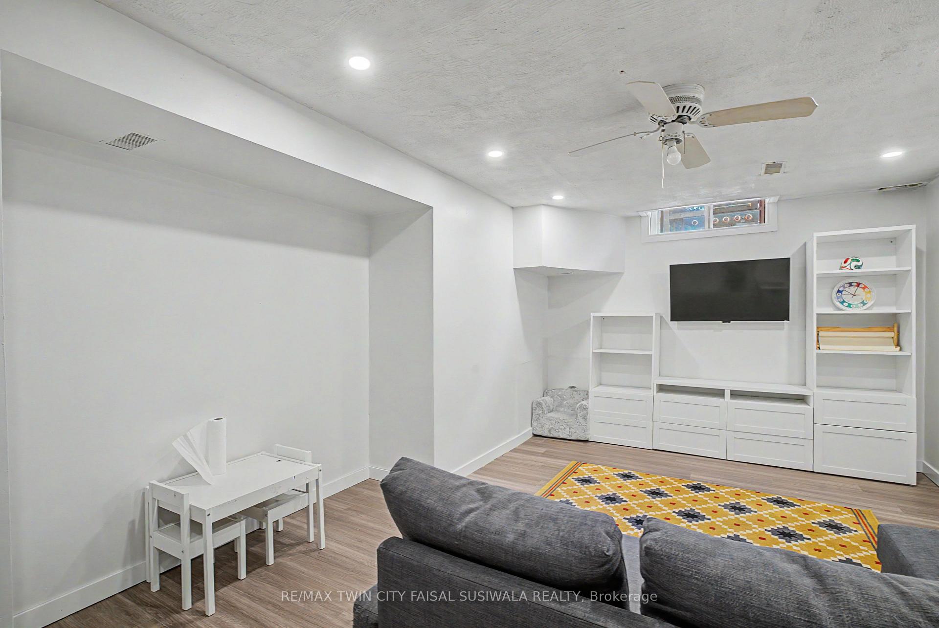 Photo 25 of 191 Northview Heights Drive, Cambridge, Greenway-Chaplin — HOMEH