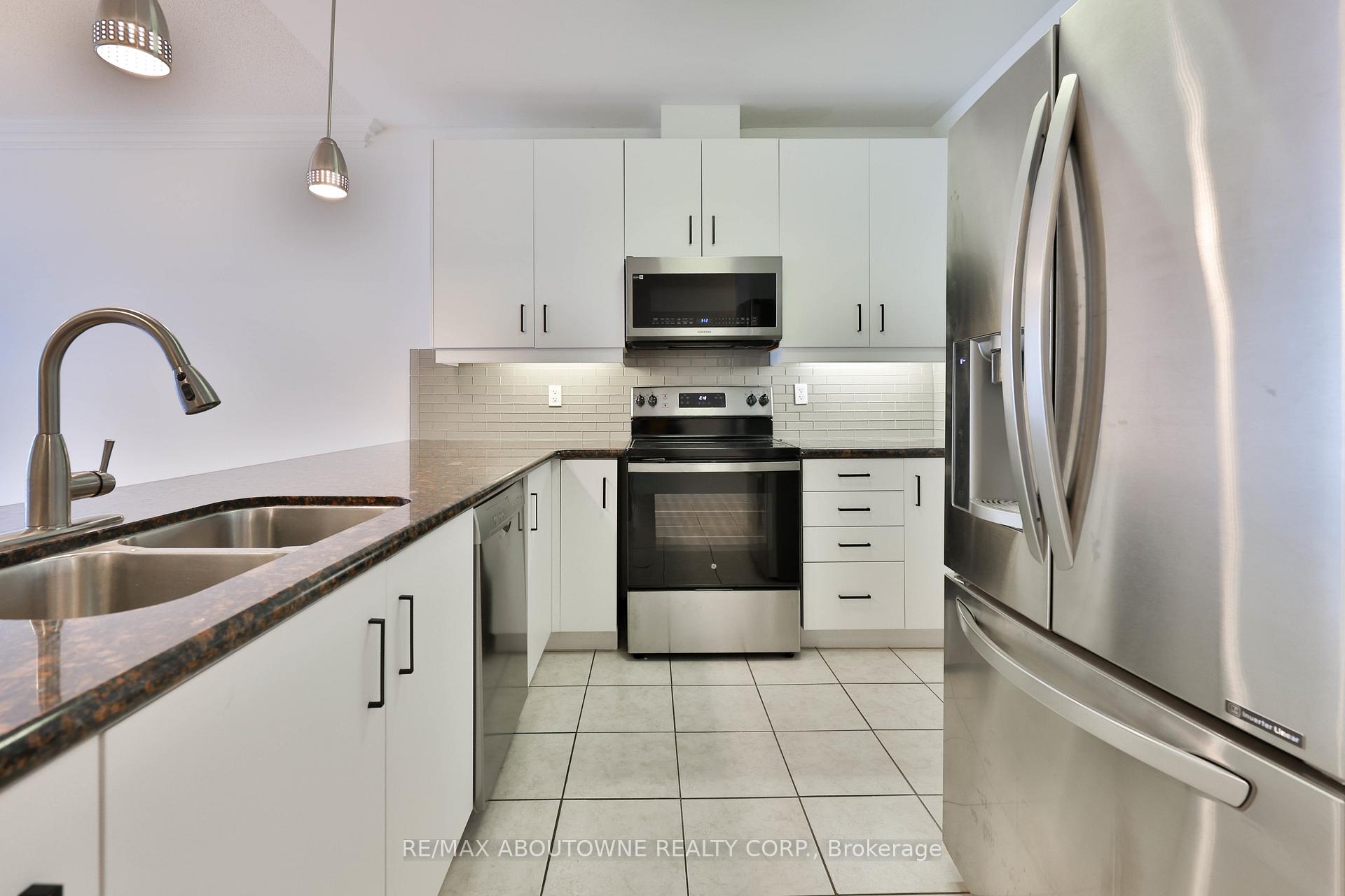 Photo 7 of Unit 509, 1980 Imperial Way, Burlington, Uptown — HOMEH