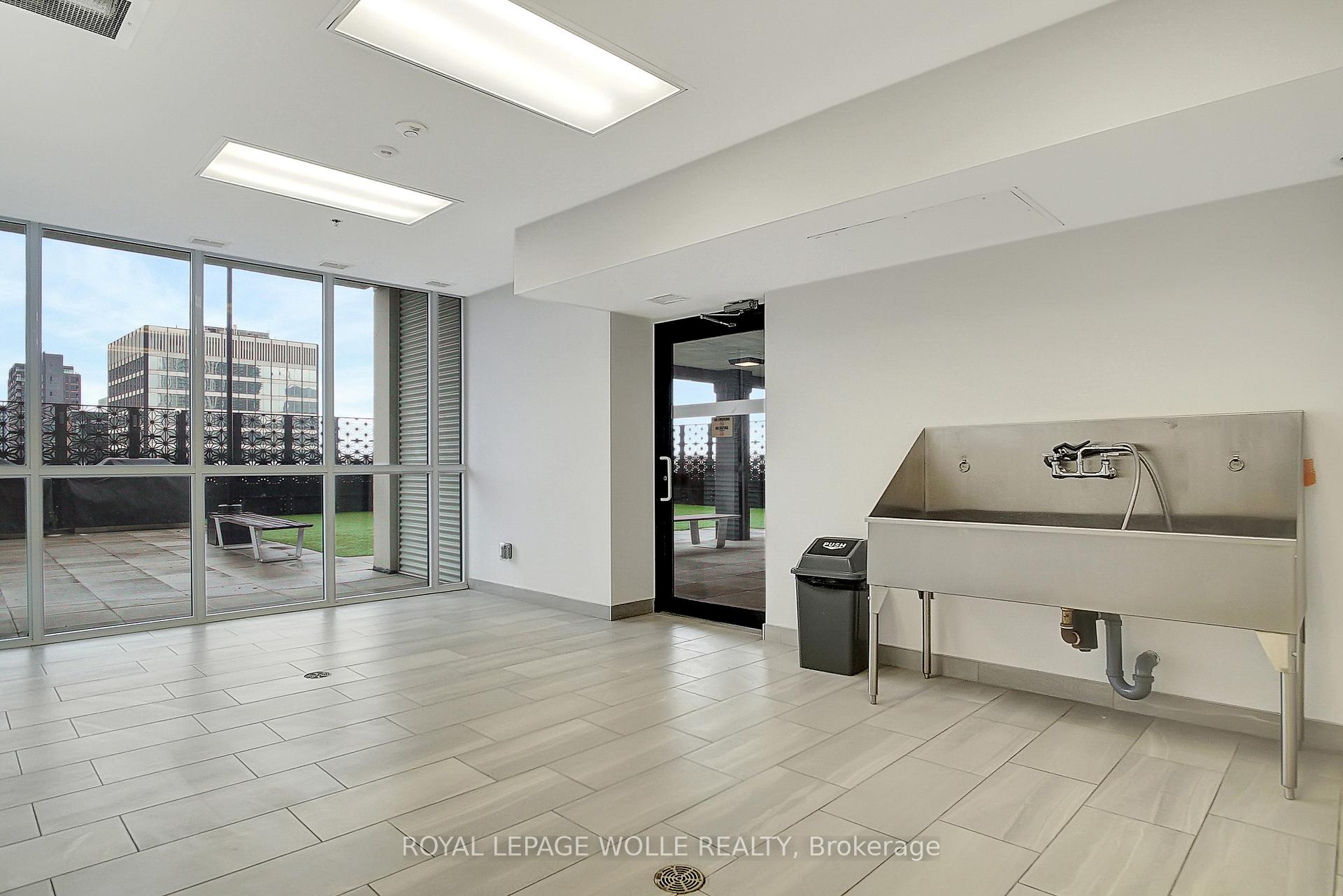 Photo 39 of Unit 1904, 60 Charles Street W, Kitchener, City Commercial Core — HOMEH