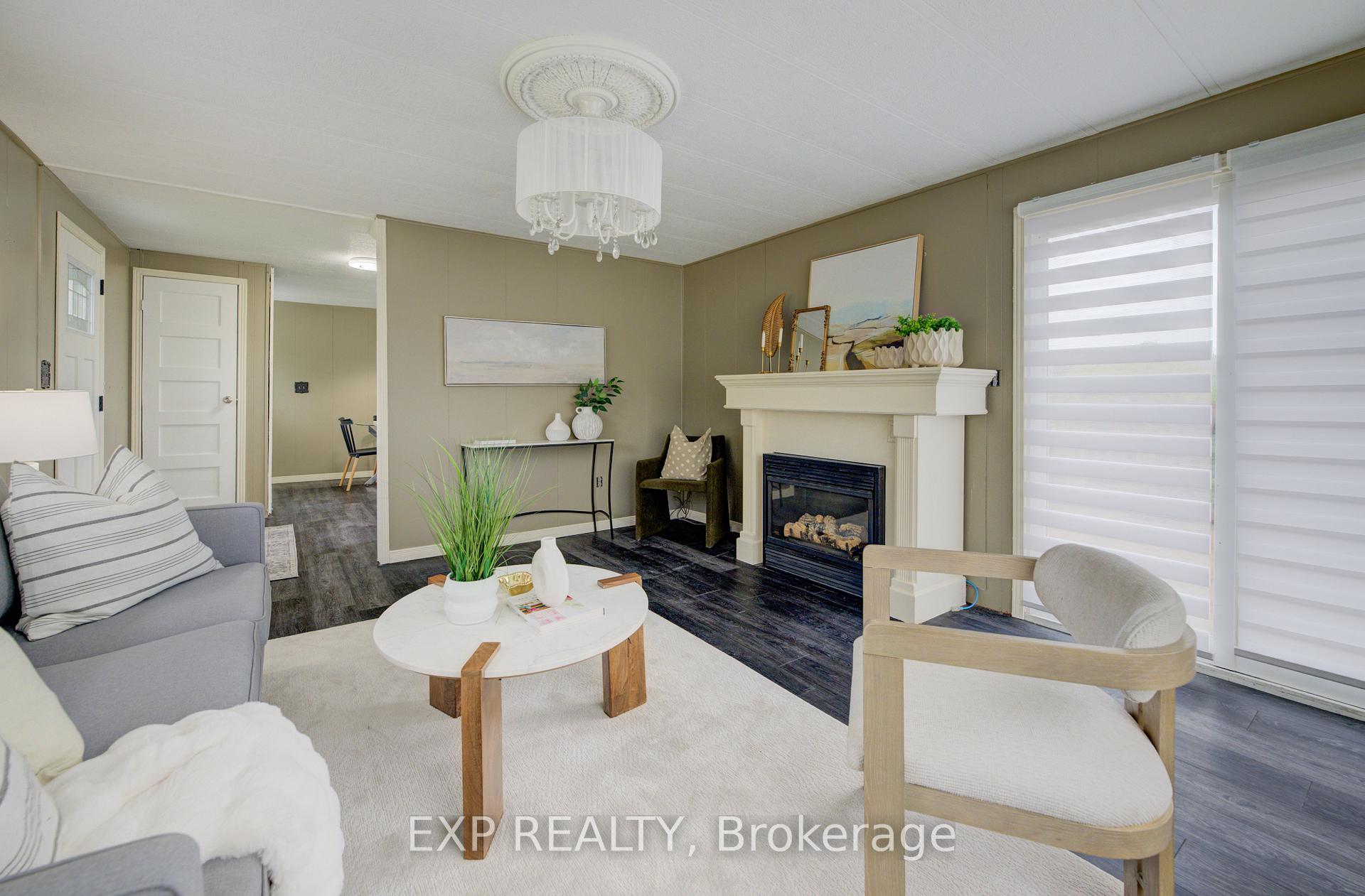 Photo 7 of Unit 7, 84 Wellington Street S, Mapleton, Rural Mapleton — HOMEH