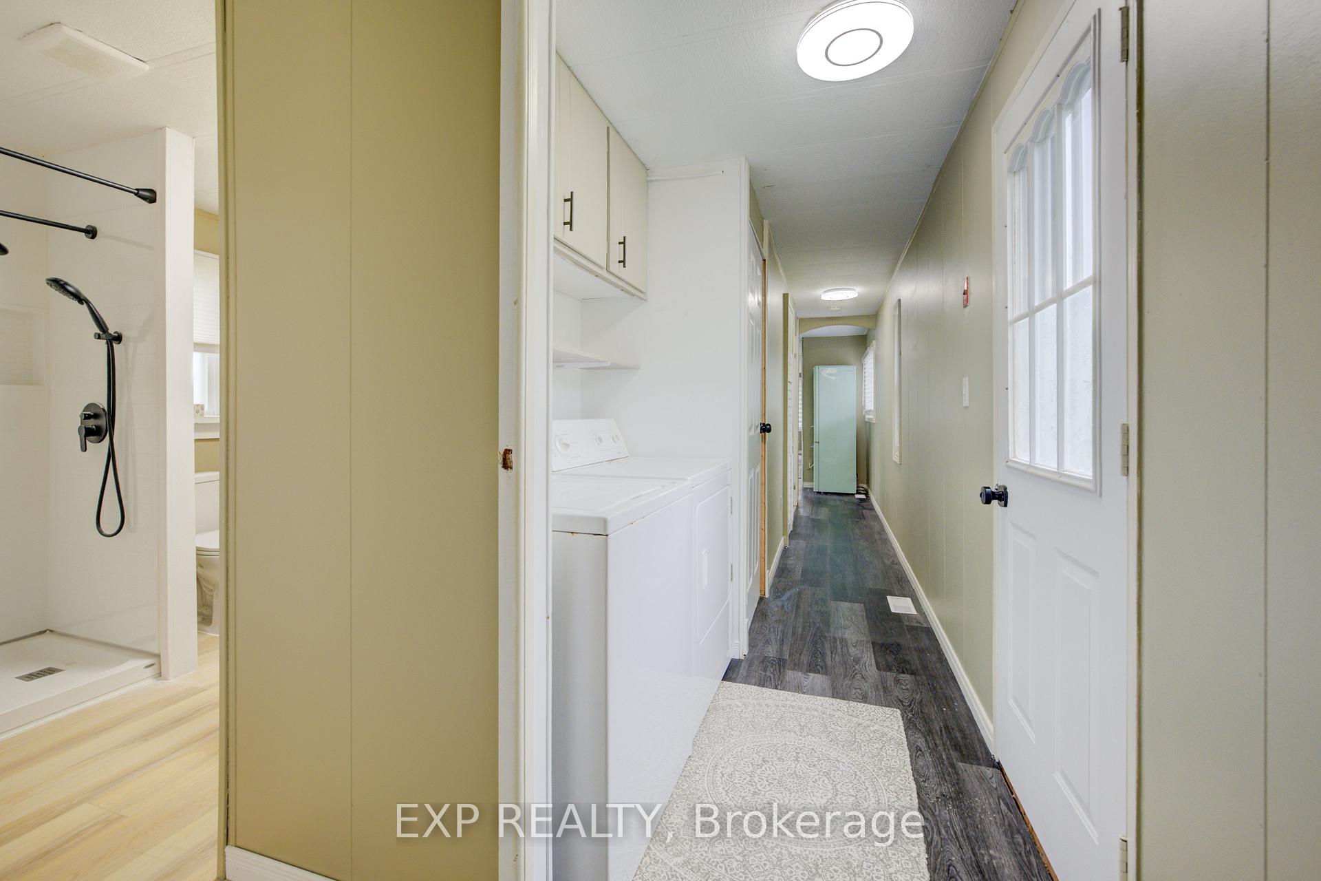 Photo 19 of Unit 7, 84 Wellington Street S, Mapleton, Rural Mapleton — HOMEH
