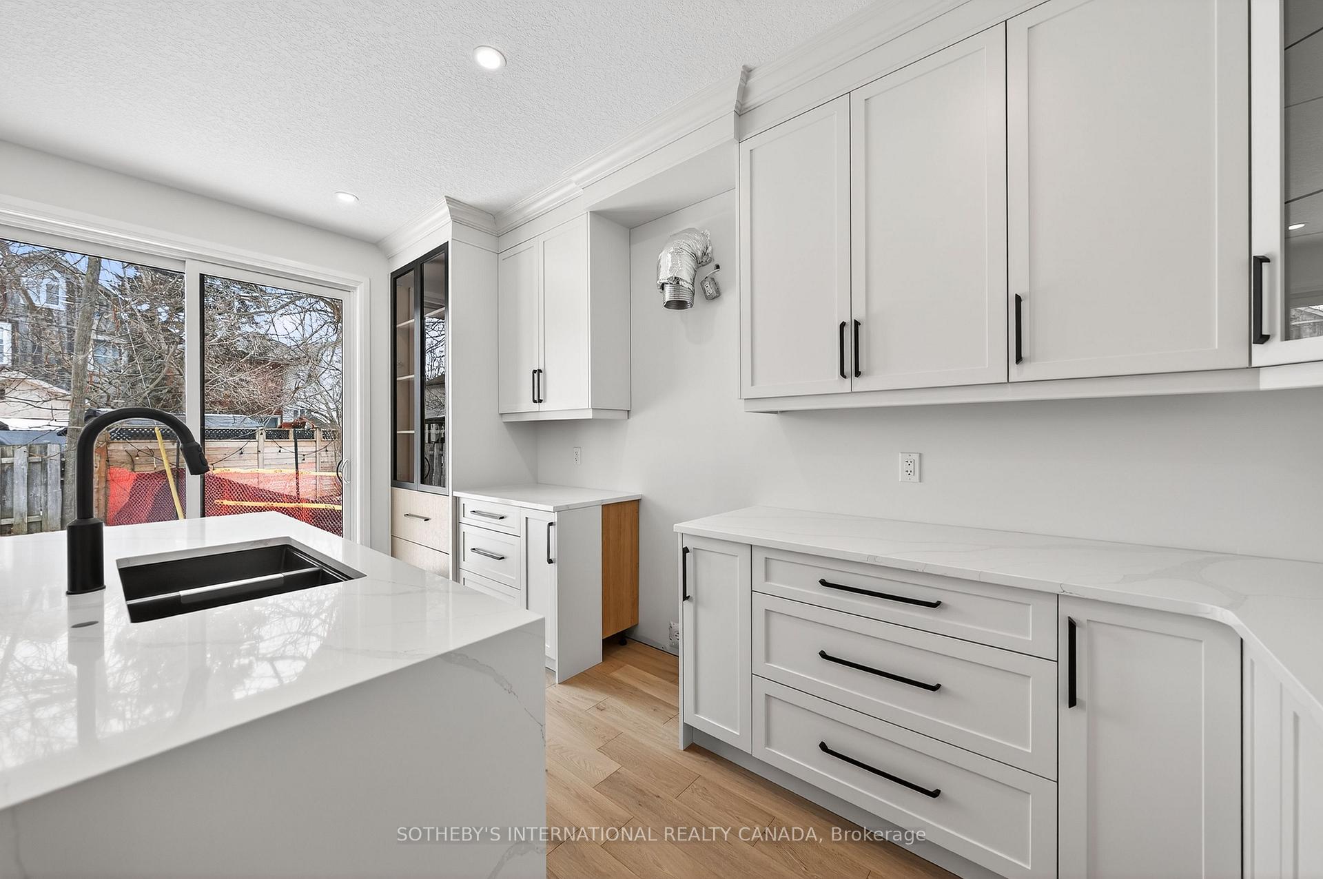 Photo 15 of 42 Rich Avenue, Cambridge, East Galt — HOMEH