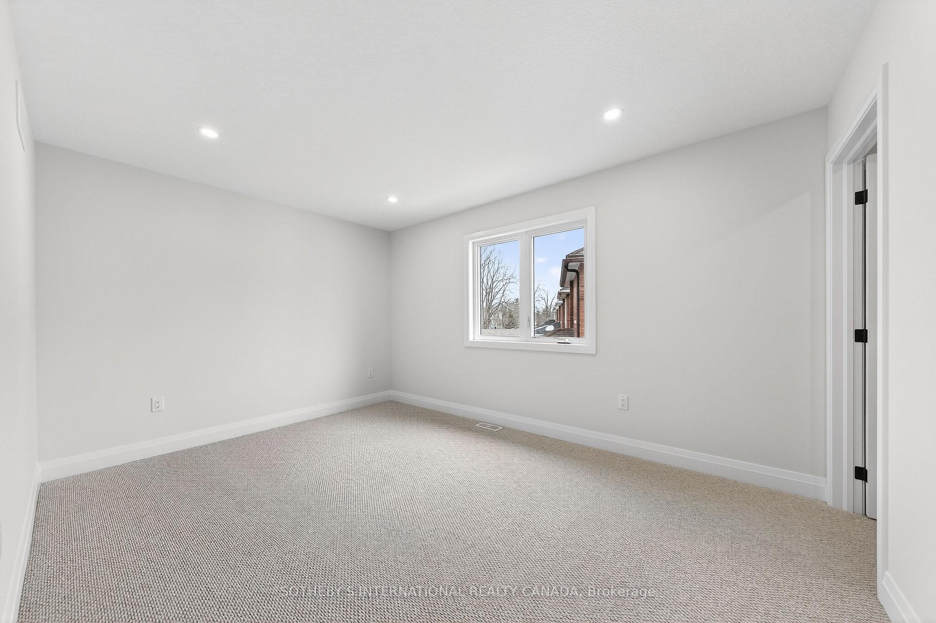 Photo 34 of 42 Rich Avenue, Cambridge, East Galt — HOMEH