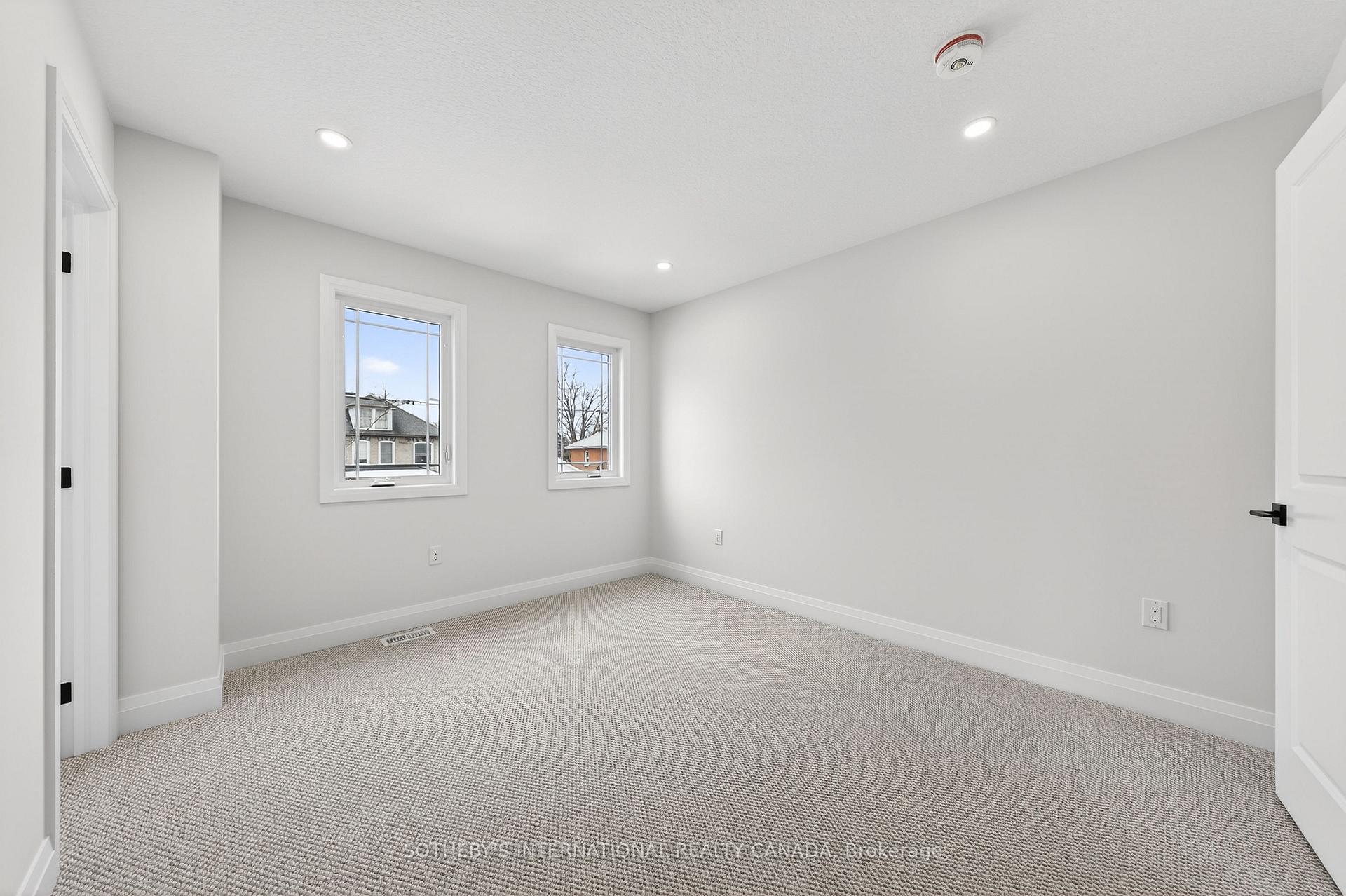 Photo 38 of 42 Rich Avenue, Cambridge, East Galt — HOMEH