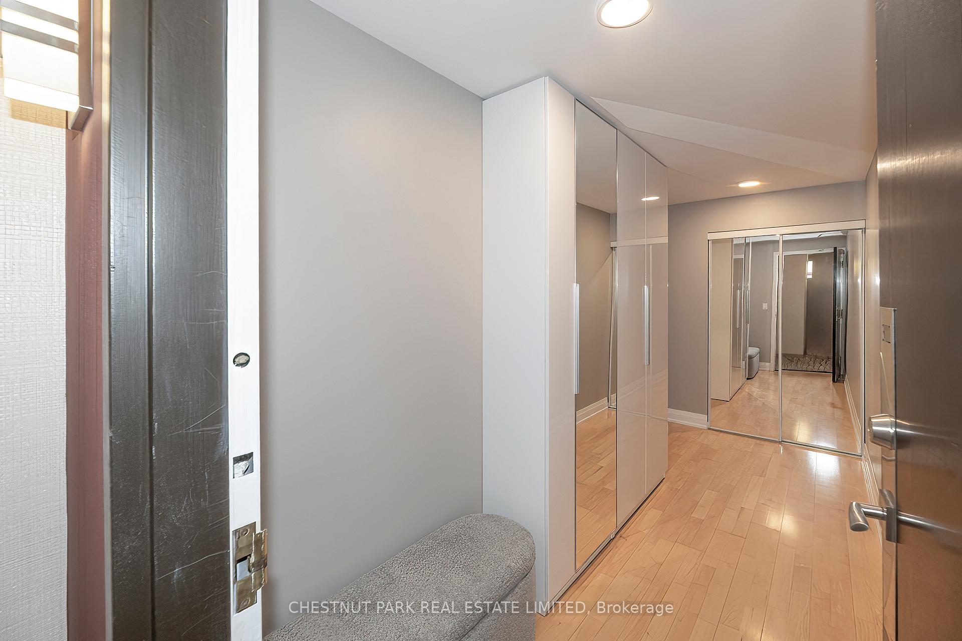 Photo 2 of Unit 302, 1901 Yonge Street, Toronto, Mount Pleasant West — HOMEH