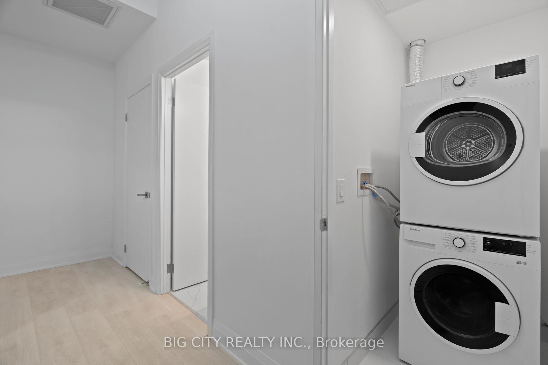 Photo 2 of Unit 603, 33 Frederick Todd Way, Toronto, Thorncliffe Park — HOMEH