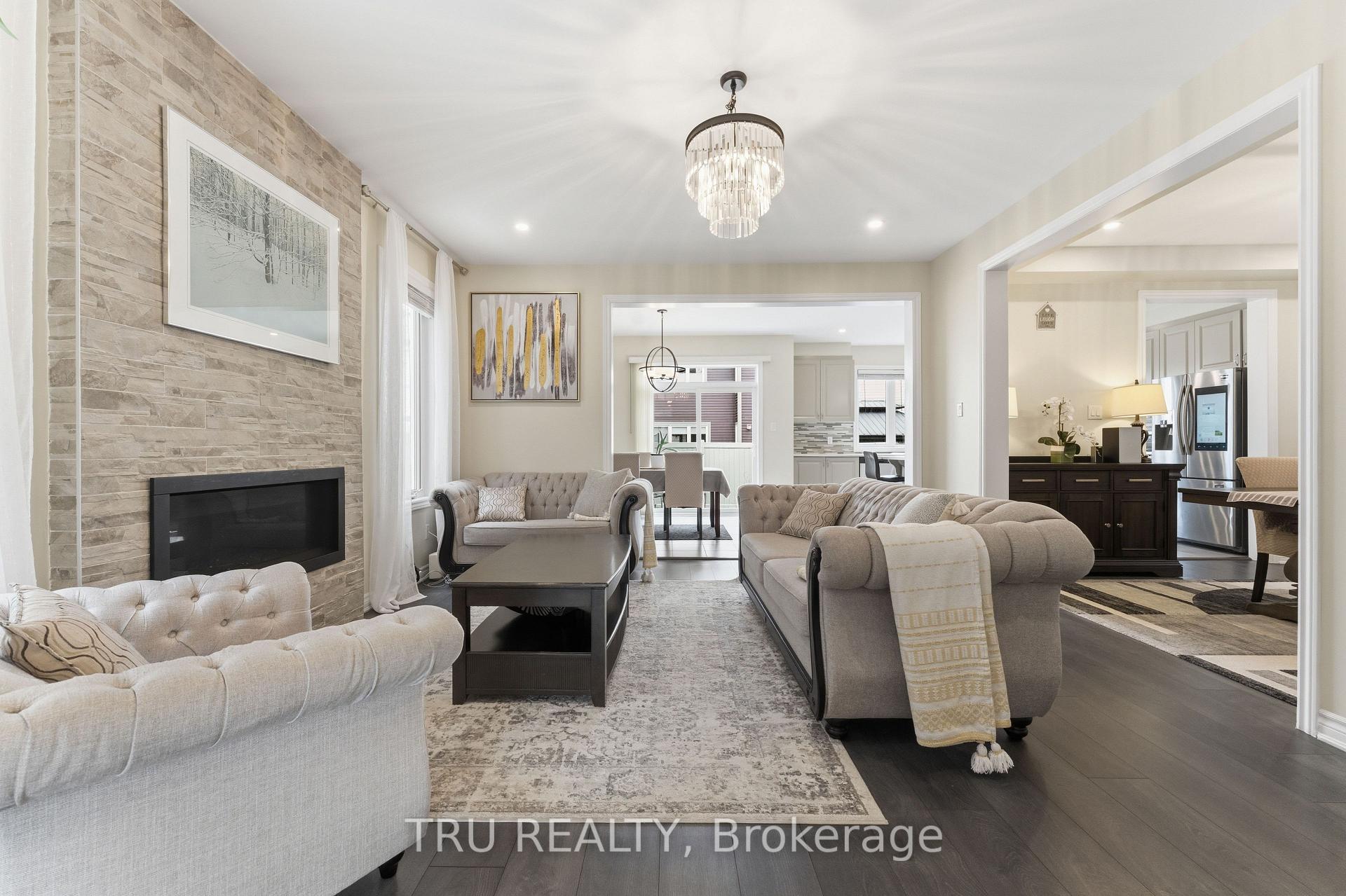 Photo 6 of 344 Sweetclover Way, Ottawa, Avalon West — HOMEH