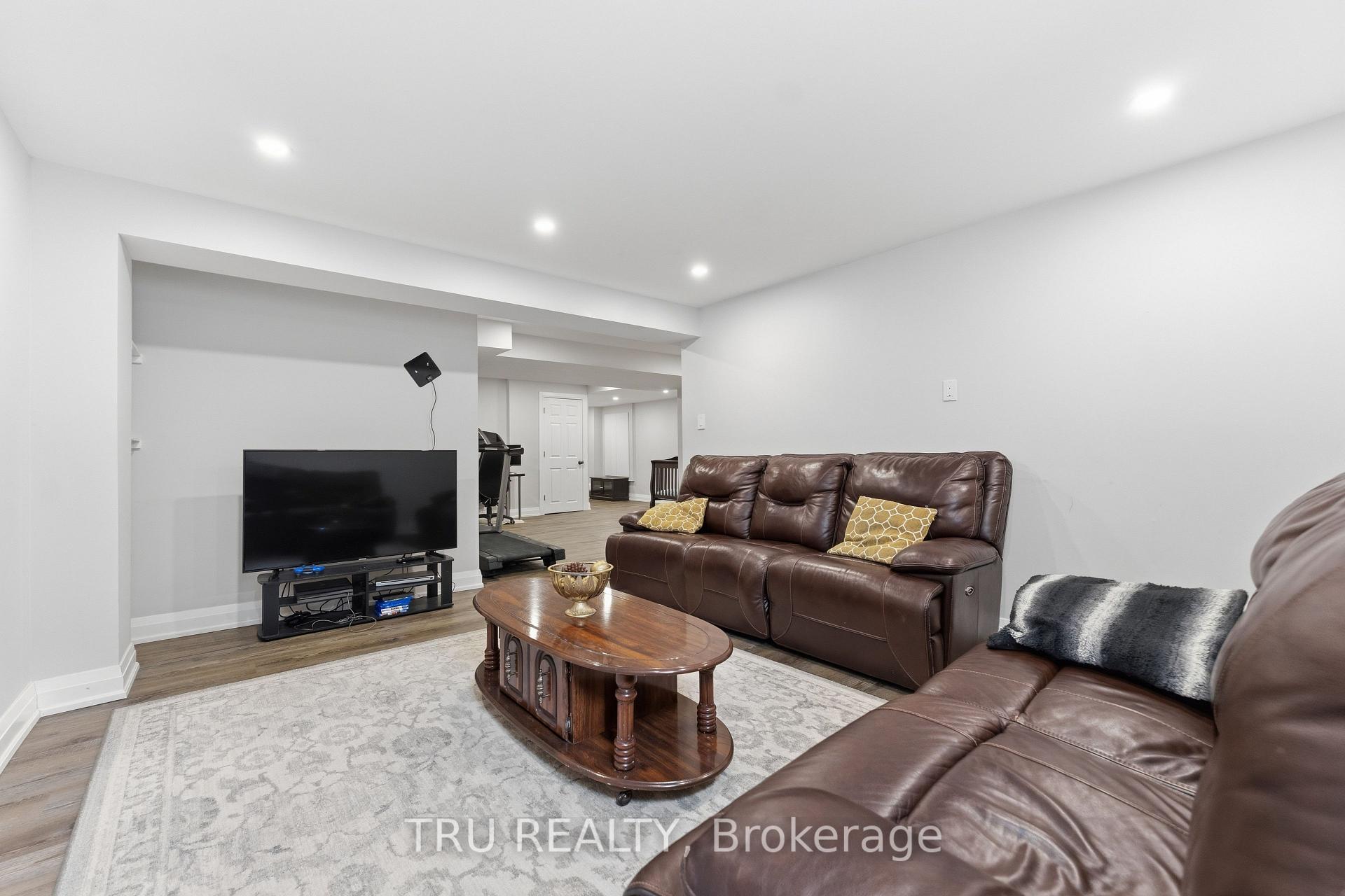 Photo 46 of 344 Sweetclover Way, Ottawa, Avalon West — HOMEH