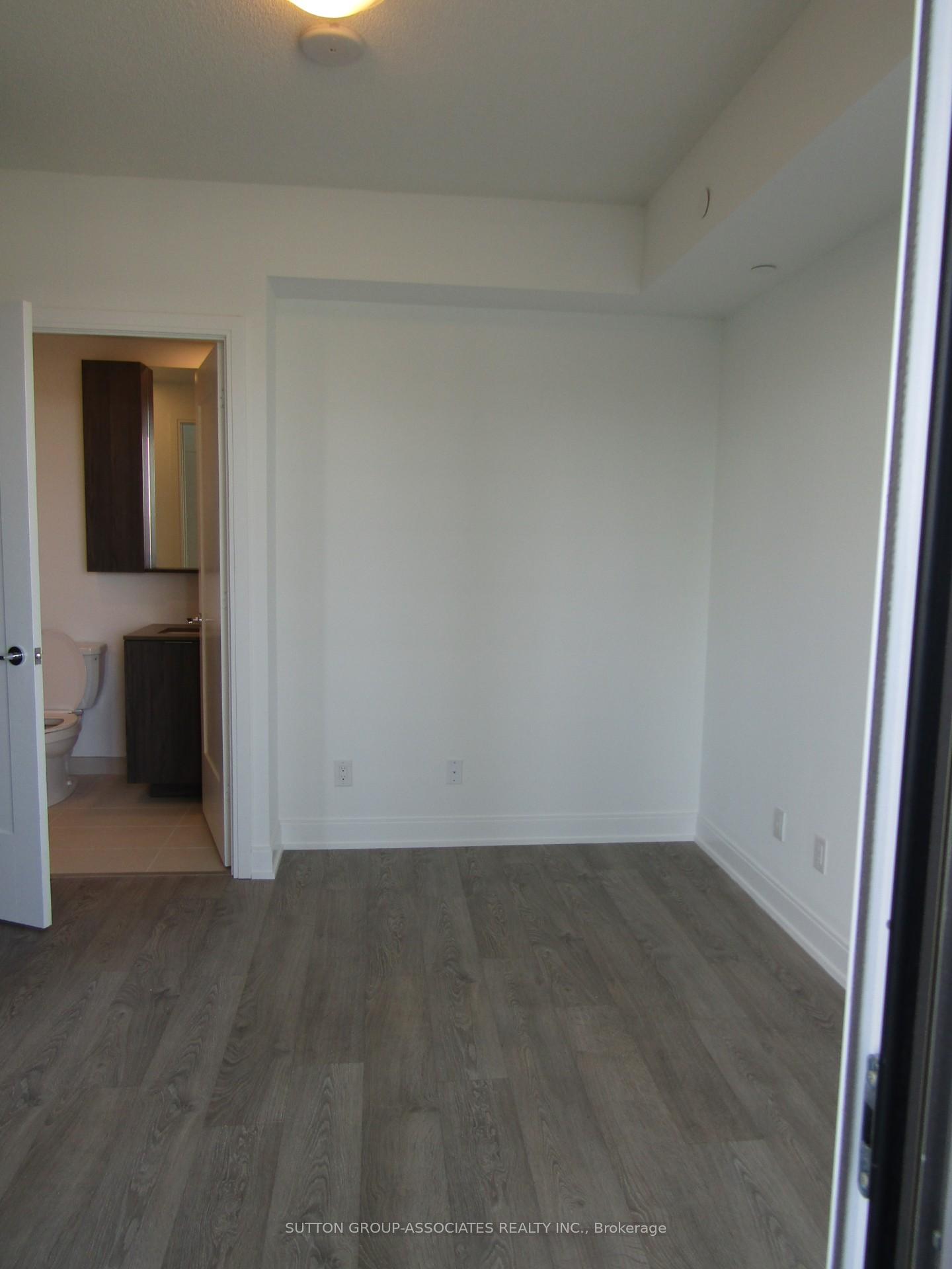 Photo 11 of Unit 1803, 70 Annie Craig Drive, Etobicoke, Mimico — HOMEH