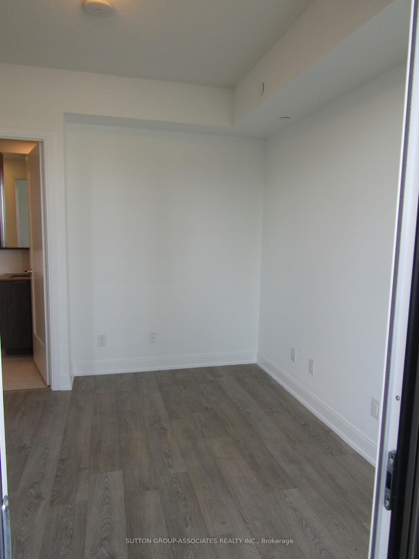 Photo 14 of Unit 1803, 70 Annie Craig Drive, Etobicoke, Mimico — HOMEH