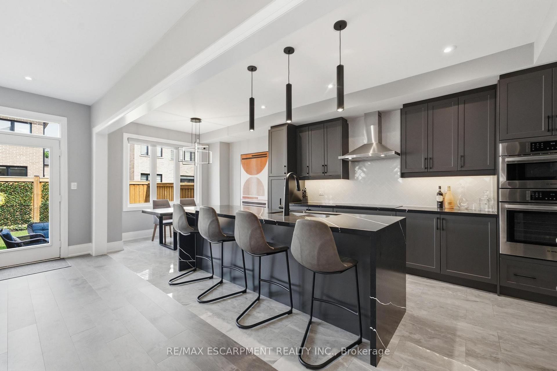 Photo 8 of 625 Fullum Landing, Milton, Cobban — HOMEH
