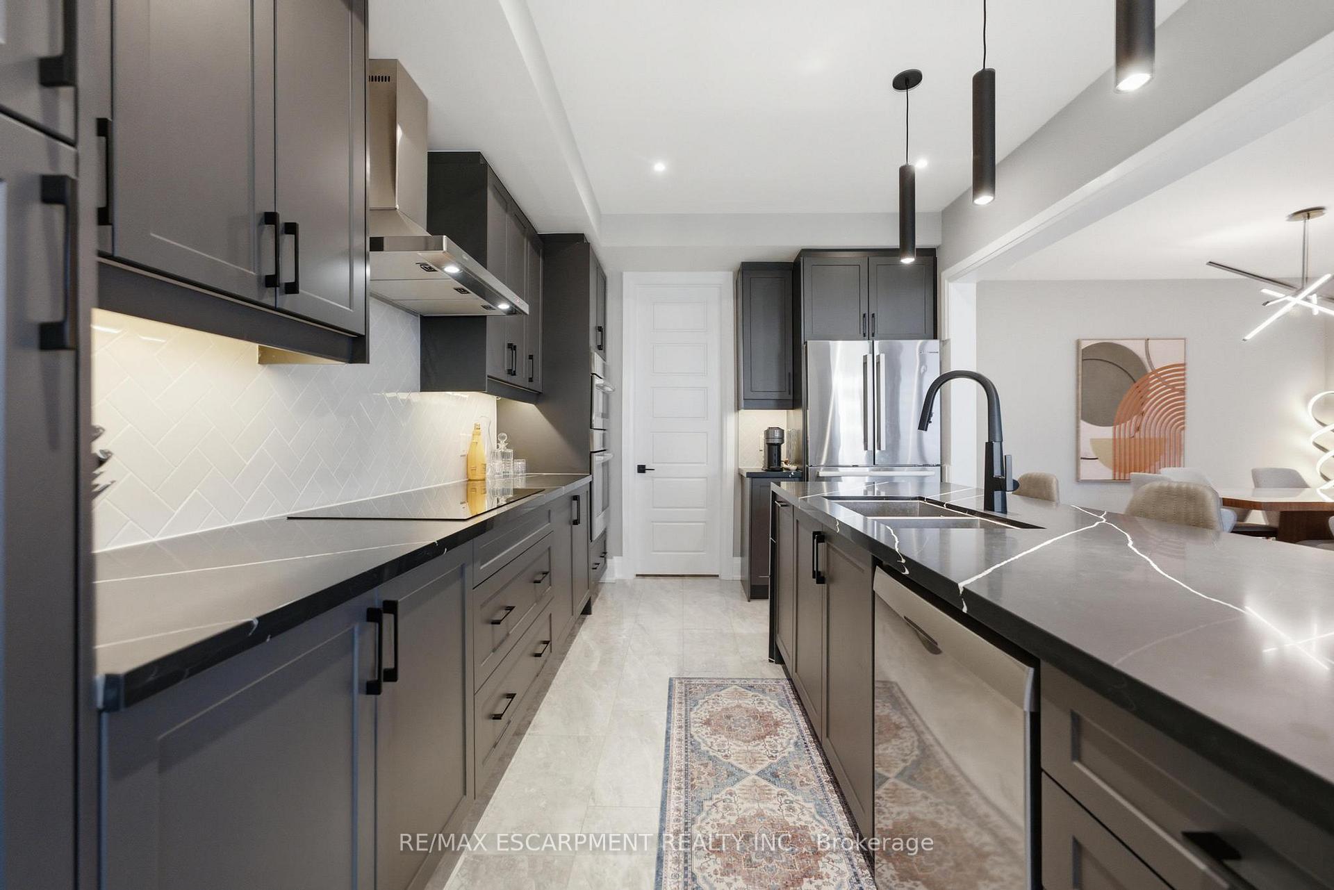 Photo 9 of 625 Fullum Landing, Milton, Cobban — HOMEH