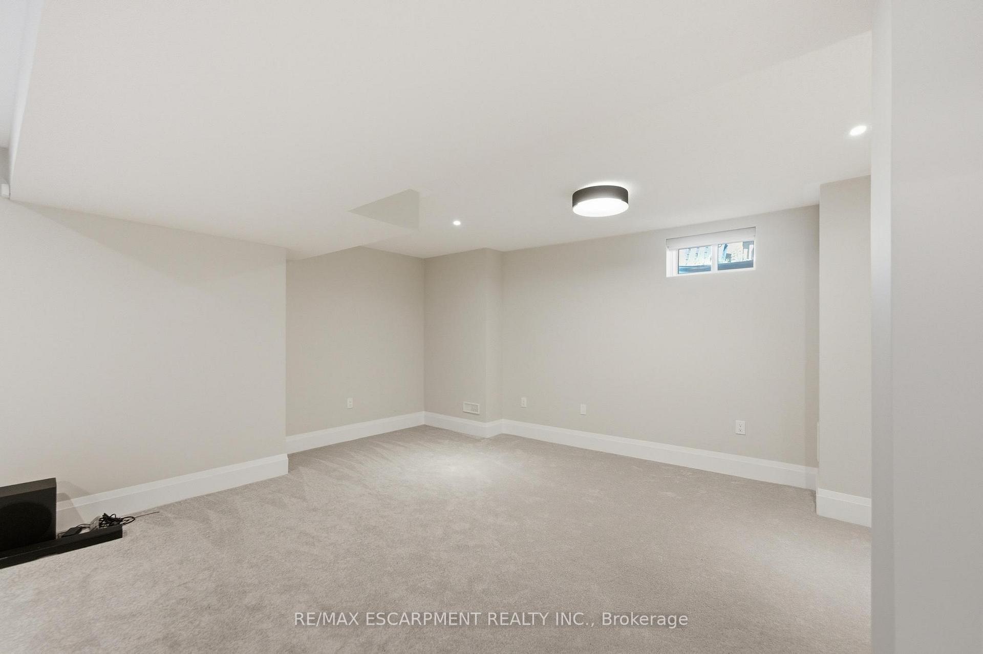 Photo 41 of 625 Fullum Landing, Milton, Cobban — HOMEH