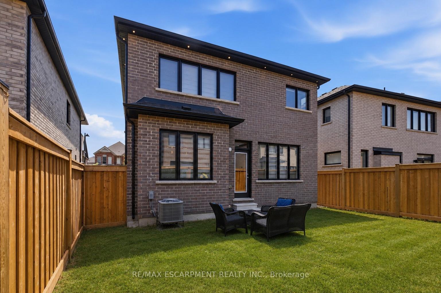 Photo 43 of 625 Fullum Landing, Milton, Cobban — HOMEH