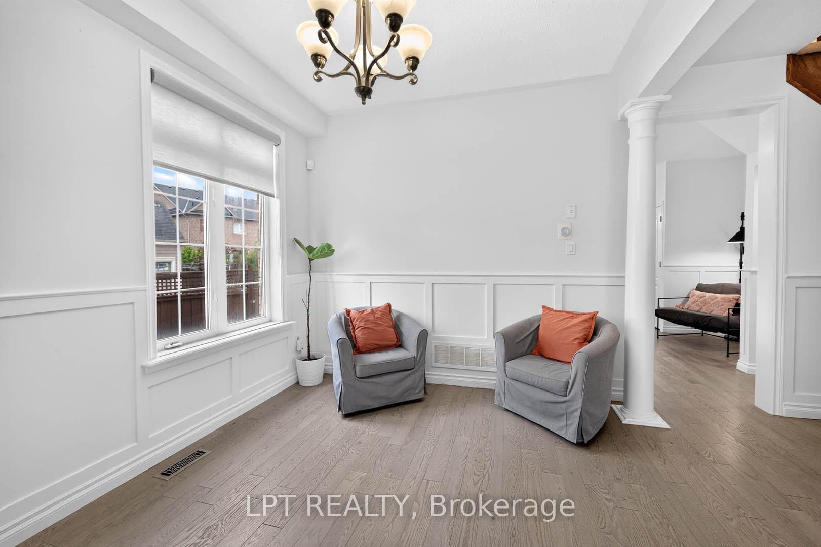 Photo 11 of 32 William Gaspar Court, Markham, Cornell — HOMEH