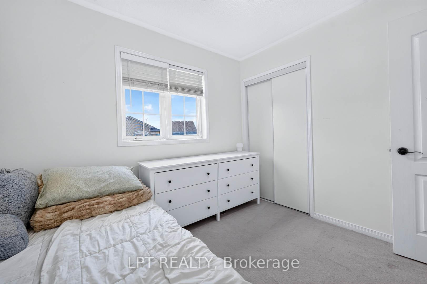 Photo 32 of 32 William Gaspar Court, Markham, Cornell — HOMEH