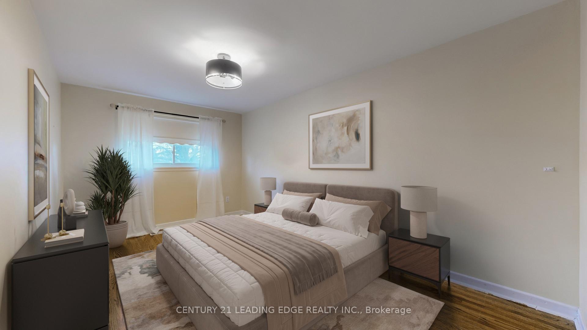 Photo 11 of 113 Sherwood Forest Drive, Markham, Bullock — HOMEH