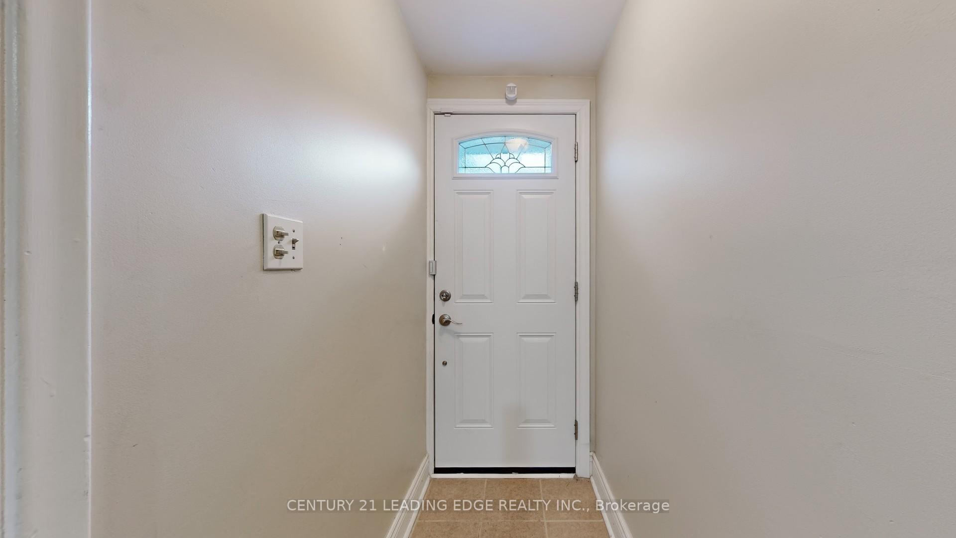 Photo 28 of 113 Sherwood Forest Drive, Markham, Bullock — HOMEH