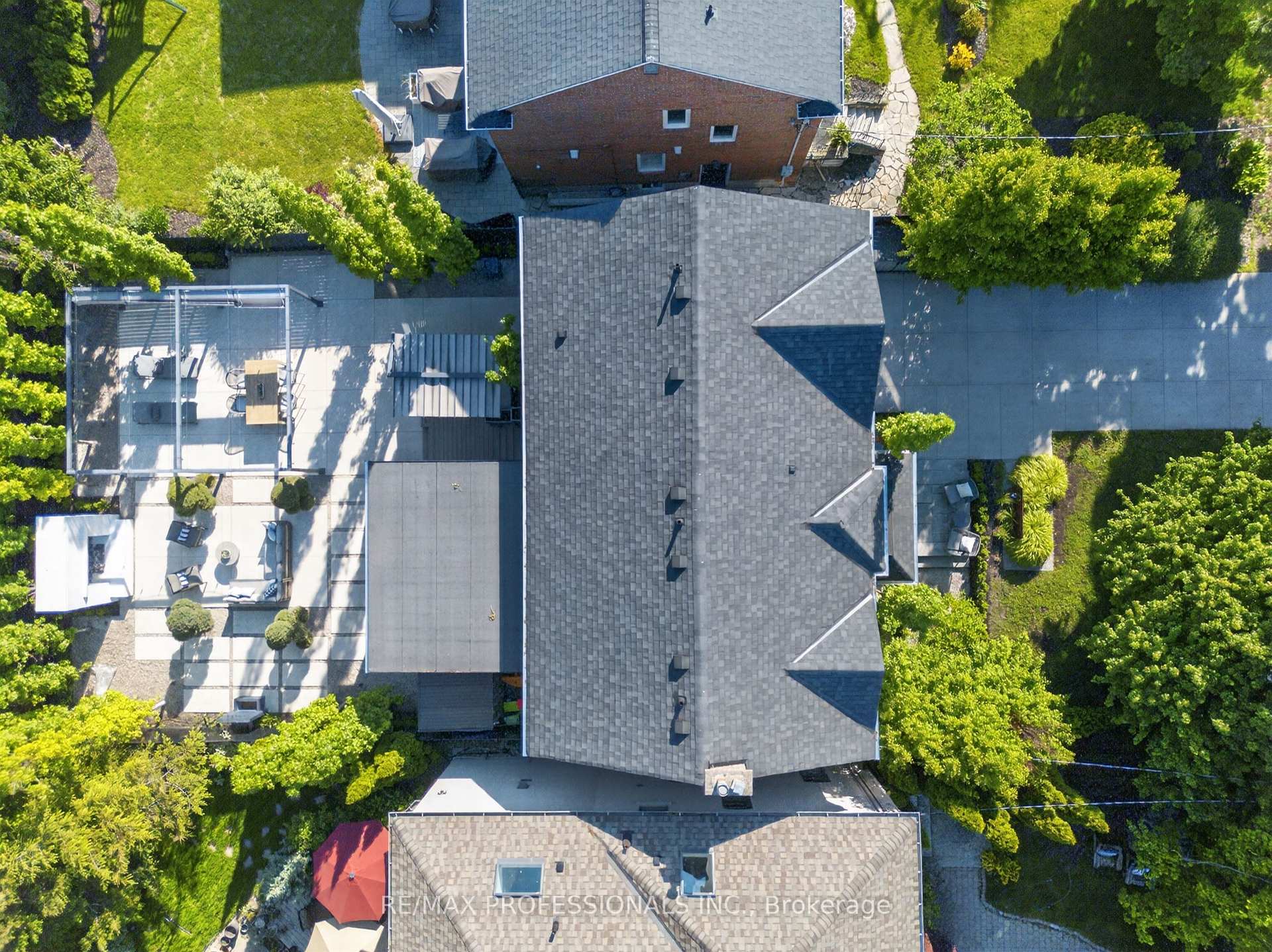 Photo 55 of 9 Bernice Avenue, Etobicoke, Stonegate-Queensway — HOMEH
