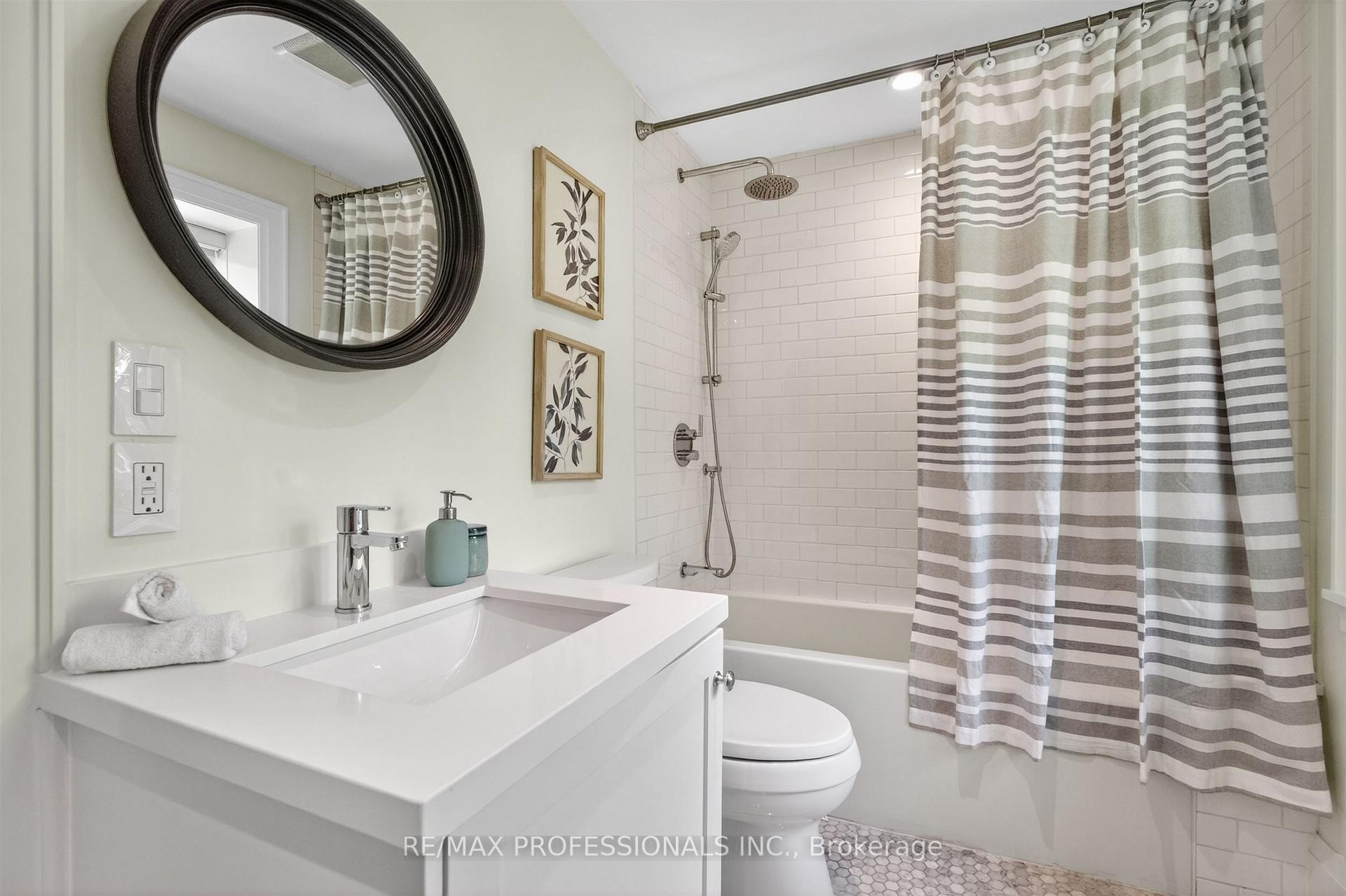 Photo 82 of 9 Bernice Avenue, Etobicoke, Stonegate-Queensway — HOMEH