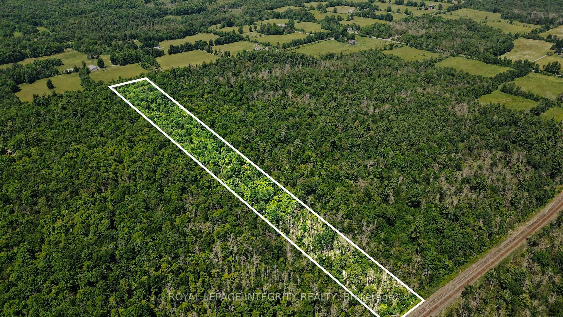 Photo 3 of 2657 Palmer Road, Tay Valley, Bathurst/Burgess & Sherbrooke (Bathurst) Twp — HOMEH