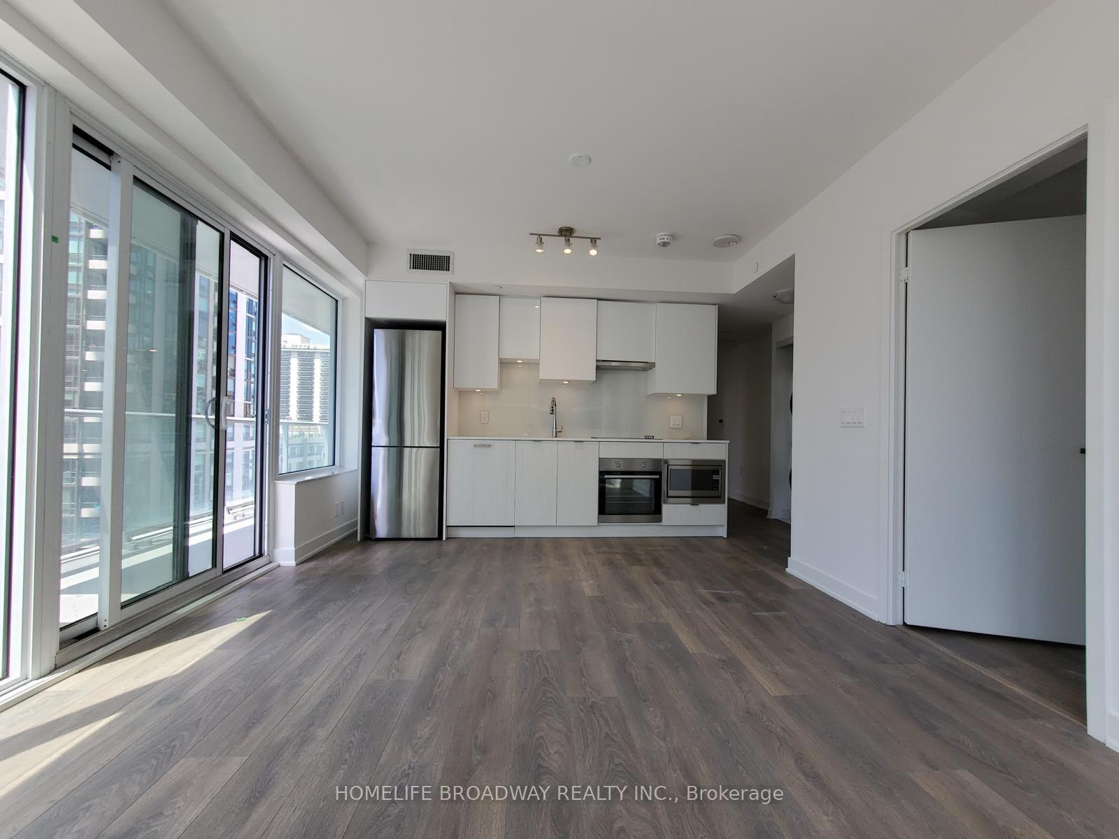 Photo 5 of Unit 909, 99 Broadway Avenue, Toronto, Mount Pleasant West — HOMEH