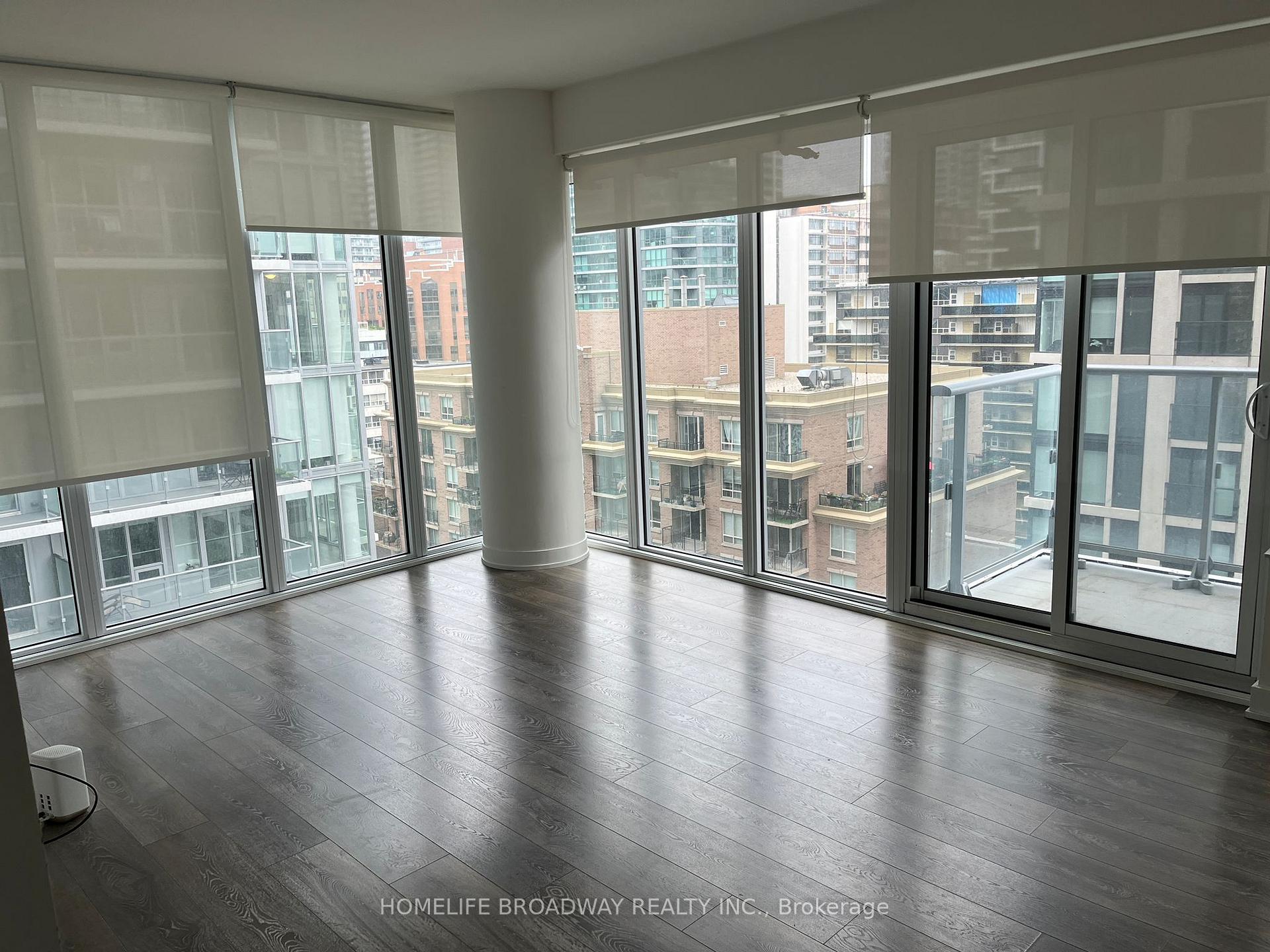Photo 7 of Unit 909, 99 Broadway Avenue, Toronto, Mount Pleasant West — HOMEH